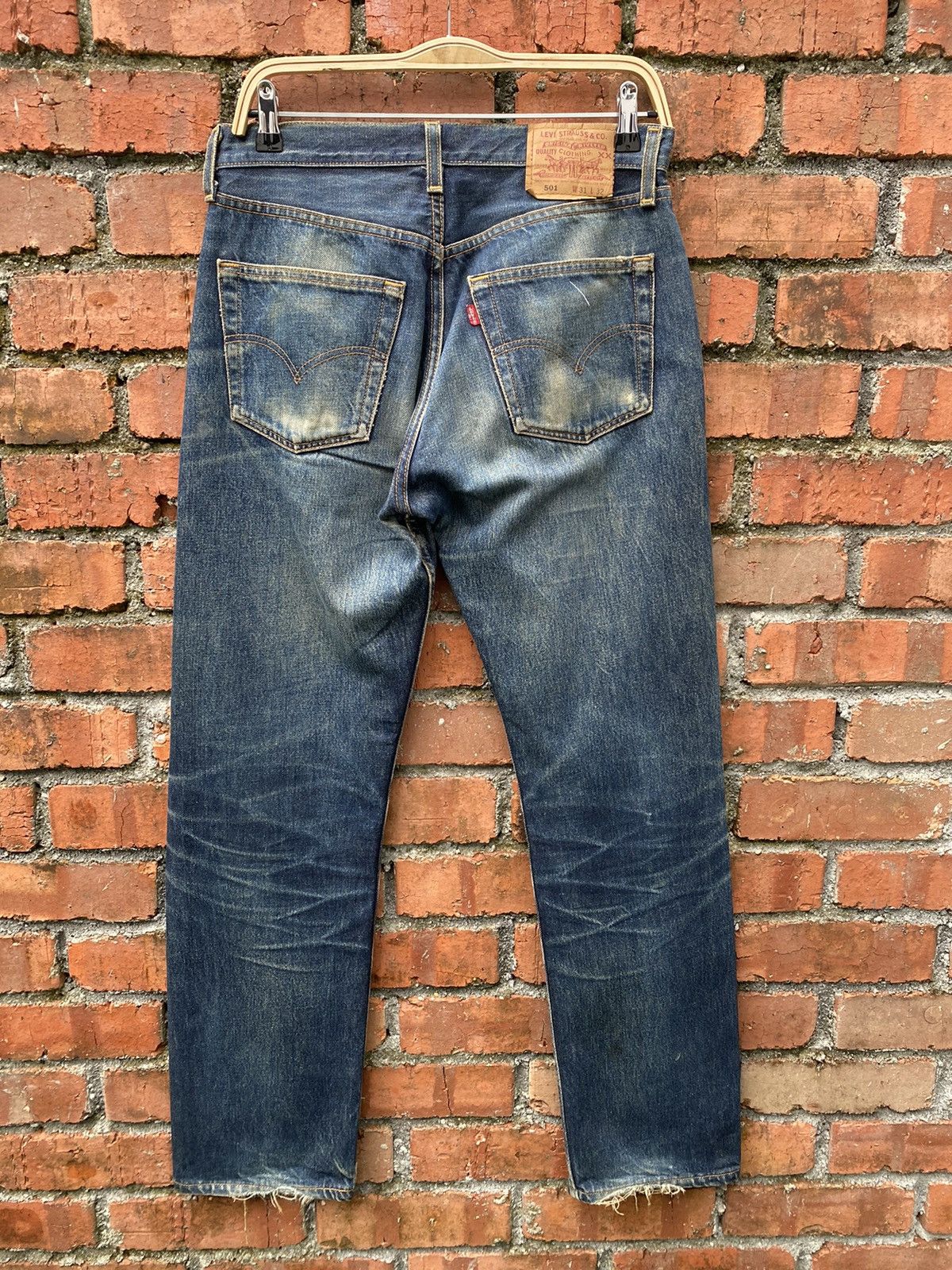 Levi's × Levi's Vintage Clothing × Vintage W31x32 vintage levi's 501 90s Made in USA faded Size US 31 - 2 Thumbnail
