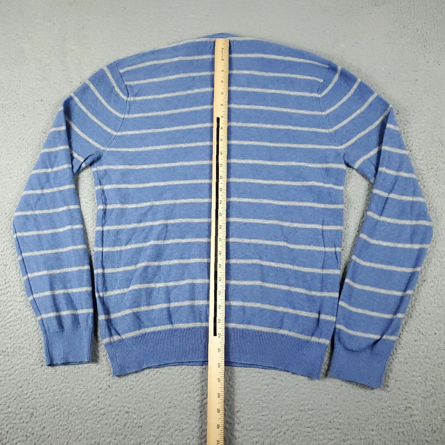 Nautica Nautica Striped V Neck Sweater Mens Medium Blue Gray Pullover Cotton Cable-Knit Business Casual Size US M / EU 48-50 / 2 - 6 Thumbnail