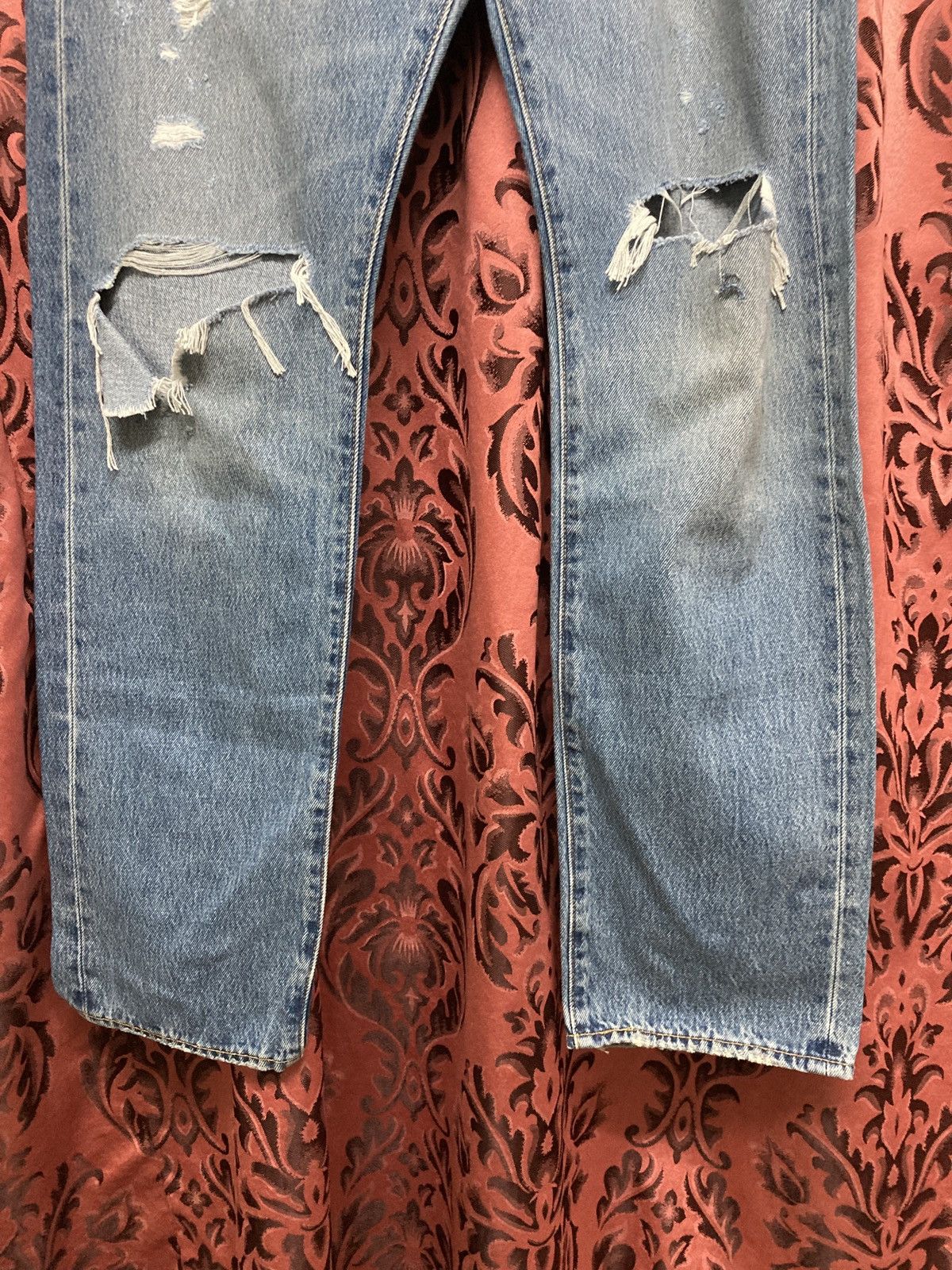 Distressed Levis 501 54 reproduction lot