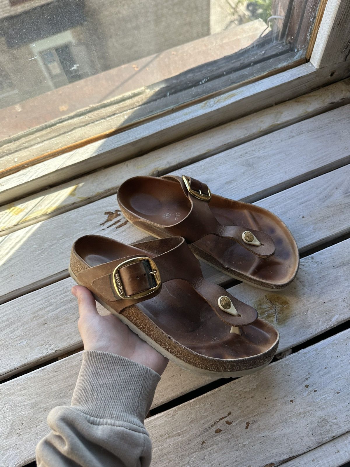Birkenstock 🚨 VNTG Birkenstock 39 brown unisex Luxe Sandals rare slides Size US 9 / IT 39 - 1 Thumbnail