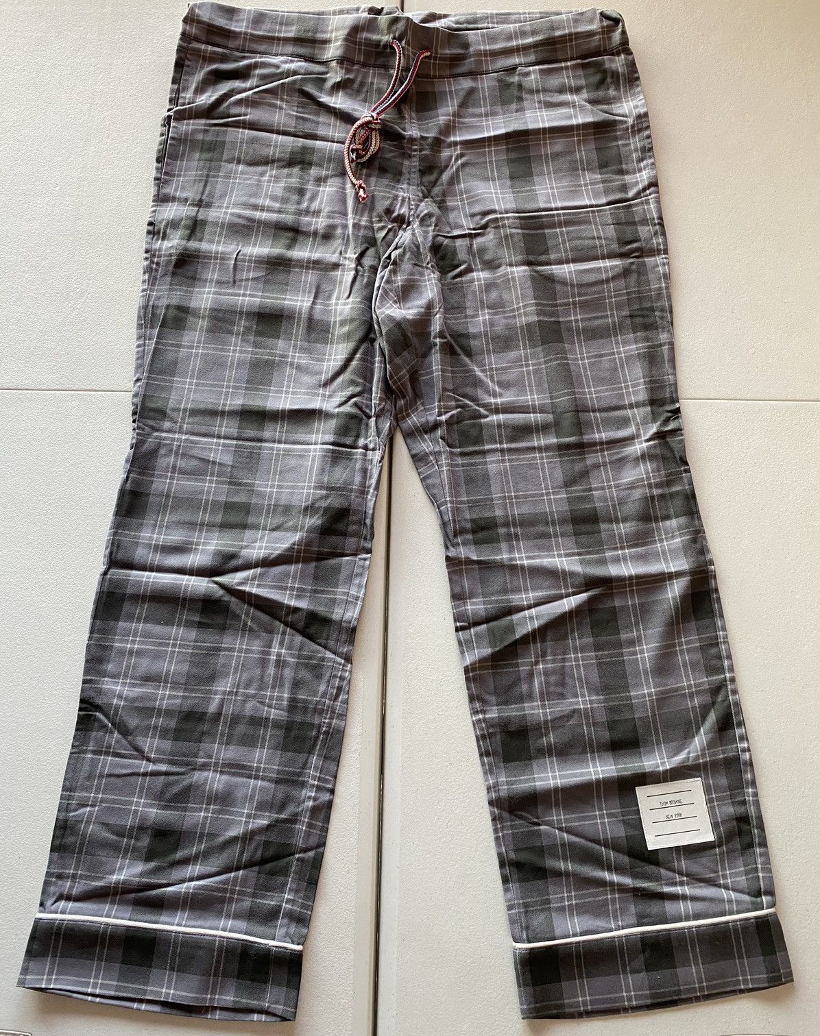 Thom Browne Thom Browne grey/lt grey flannel windowpane check 1 NWT Size US 35 - 2 Thumbnail