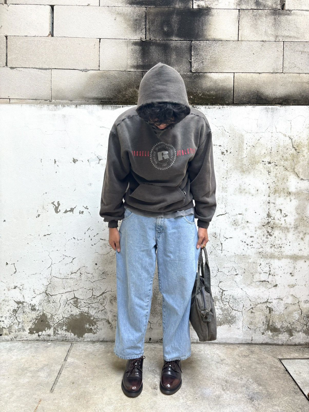 Russell Athletic 90s Thrashed Sun Faded Russell Hoodie Size US L / EU 52-54 / 3 - 6 Thumbnail
