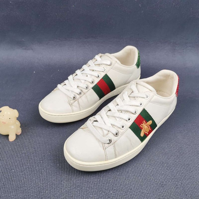 Gucci Gucci Ace Embroidered Fashion Sneakers for Women 0079 Size US 5 / IT 35 - 1 Thumbnail