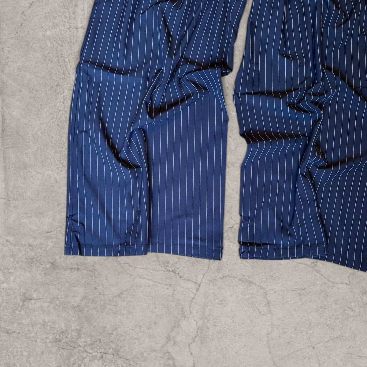 Japanese Brand Wide leg Japanese style trousers in blue pinstripe. Size L Size US 34 / EU 50 - 3 Thumbnail