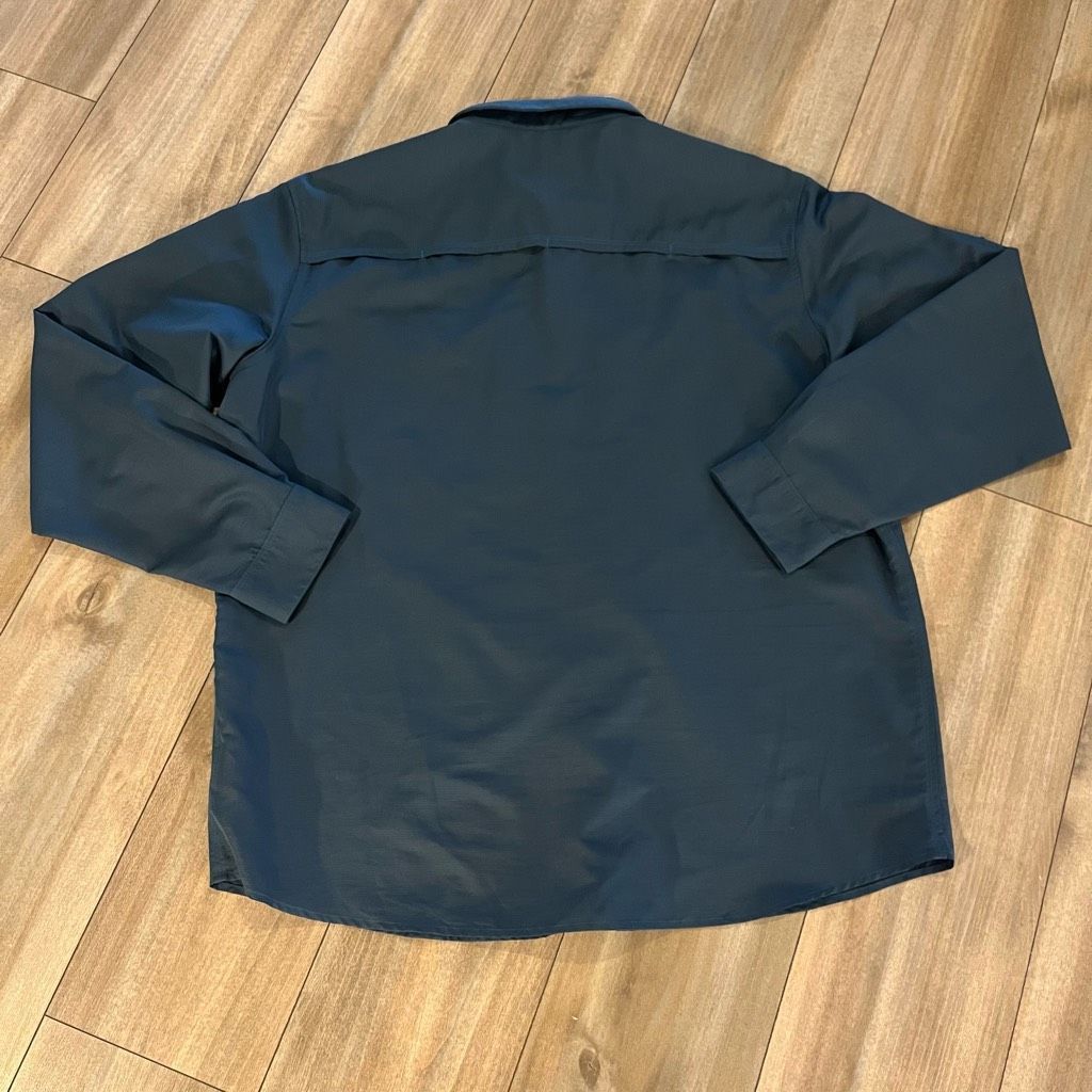 Mountain Hardwear The Mountain Hardwear Blue Athletic Casual Shirt Men 2XL Bin Size US XXL / EU 58 / 5 - 6 Thumbnail
