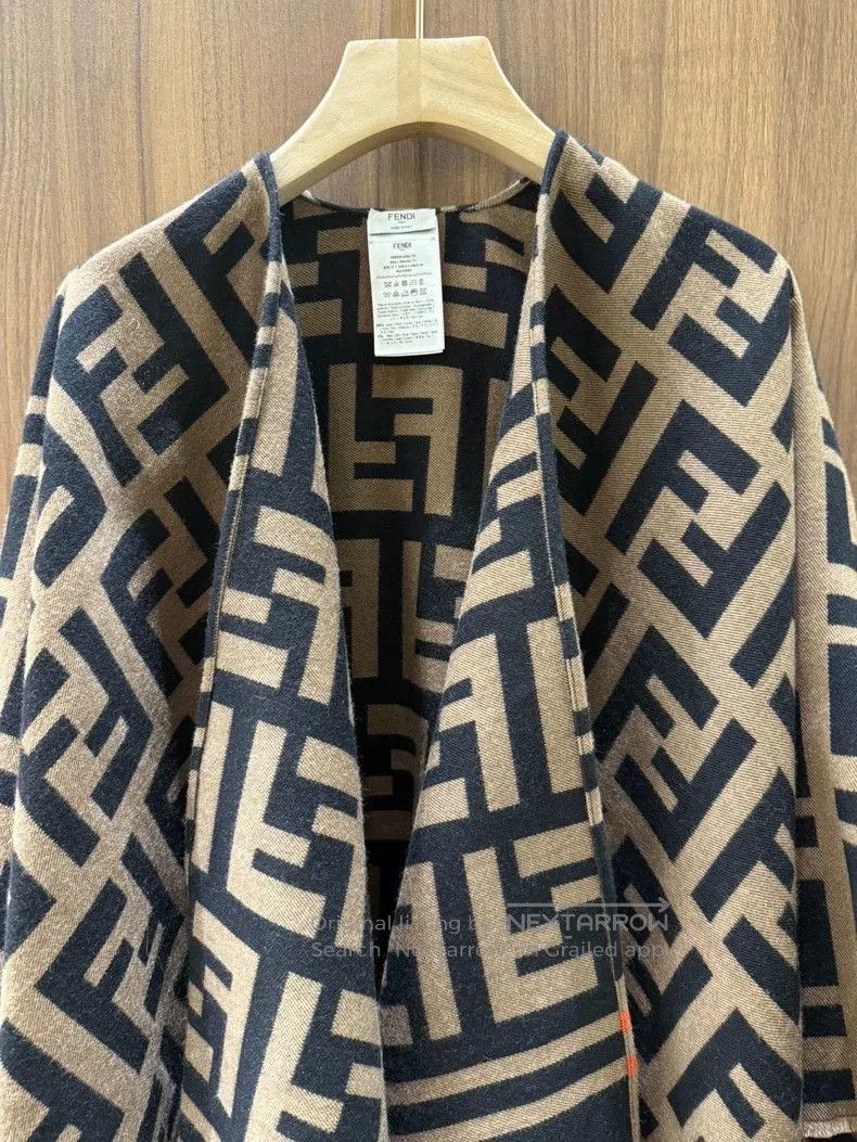 Fendi FENDI FF Wool Silk Cape Shawl . Size US M / EU 48-50 / 2 - 3 Thumbnail