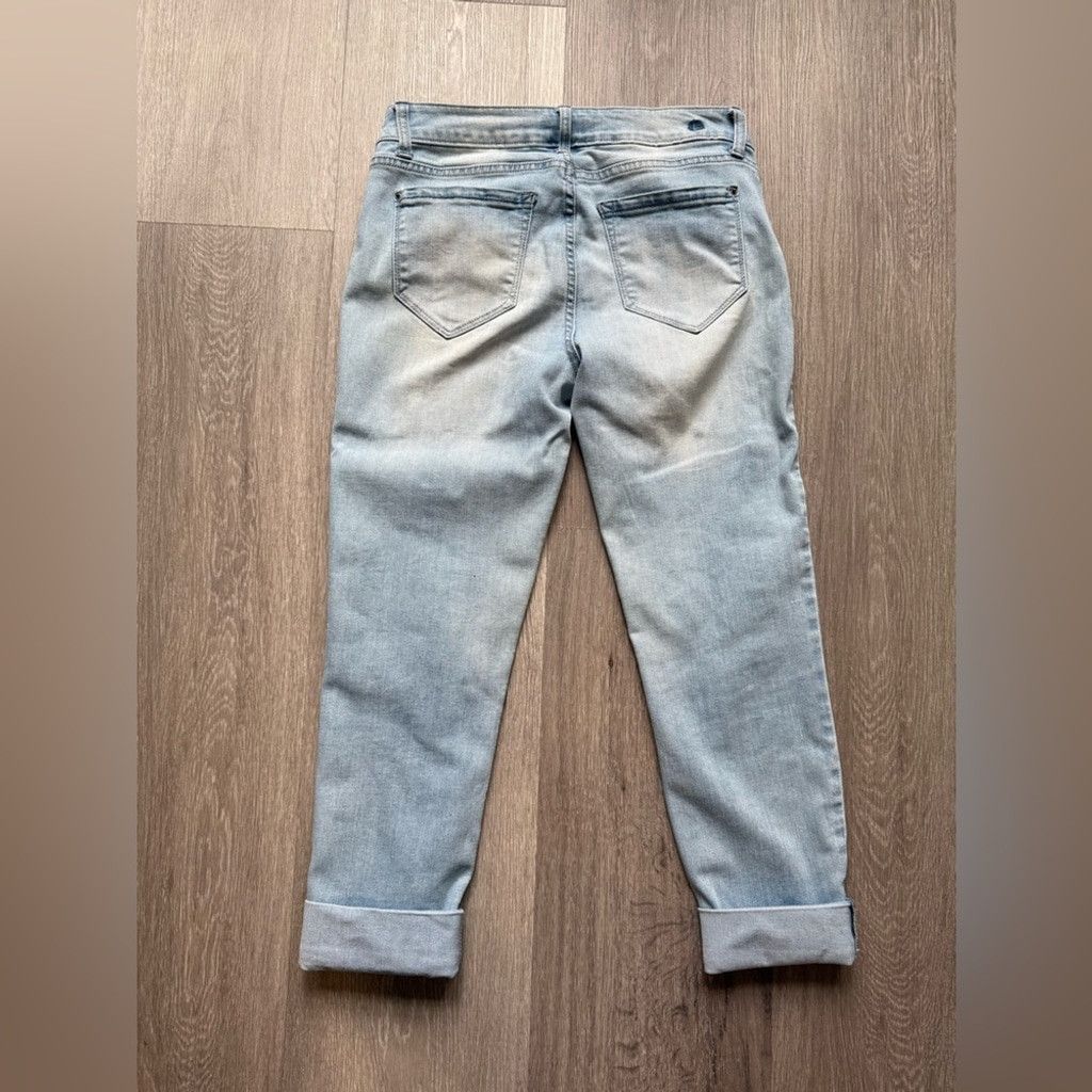 Hudsons Bay Kensie Blue Ankle Cropped Jeans with Distressed Style Size 27" / US 4 / IT 40 - 2 Thumbnail