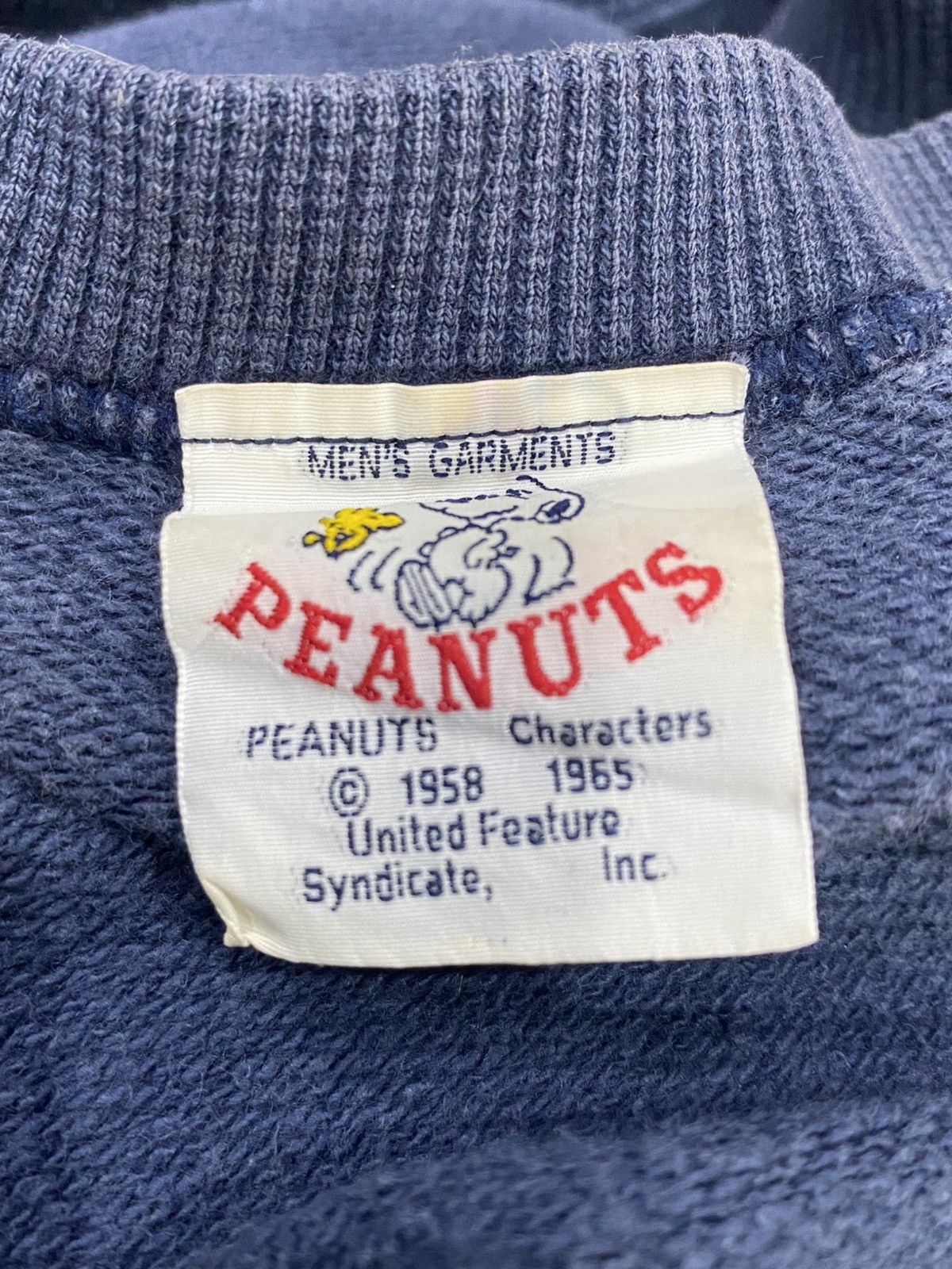 Peanuts × Vintage Rare🔥Vintage SNOOPY PEANUTS Characters Size US L / EU 52-54 / 3 - 16 Thumbnail
