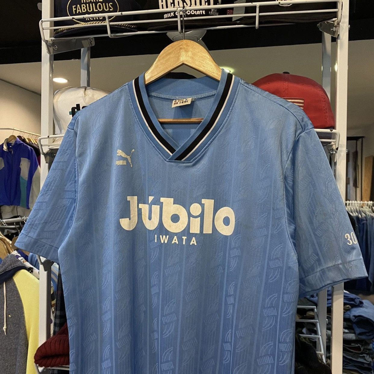 Puma vintage Jubilo Iwata By Puma jersey Size US L / EU 52-54 / 3 - 3 Thumbnail