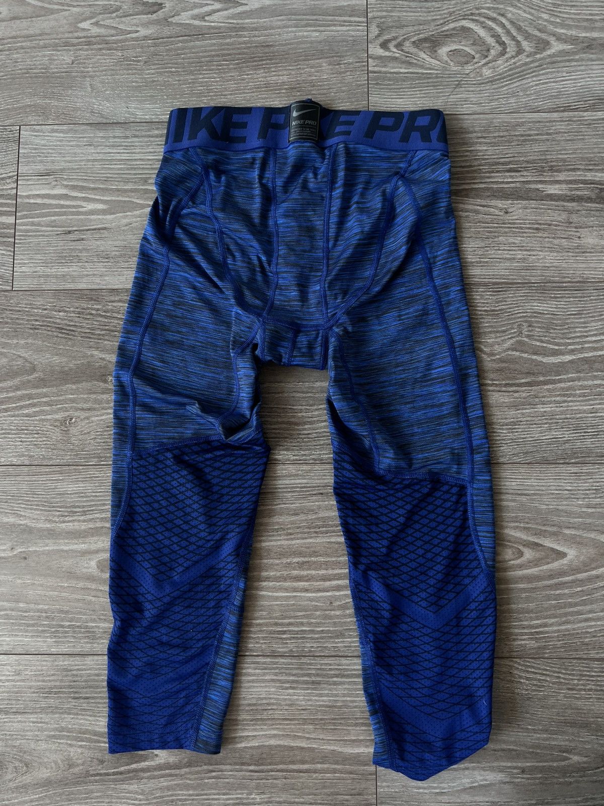 Nike Nike Pro Combat Compression 3/4 Big Logo Gym/Fight Leggins Size US 32 / EU 48 - 9 Thumbnail