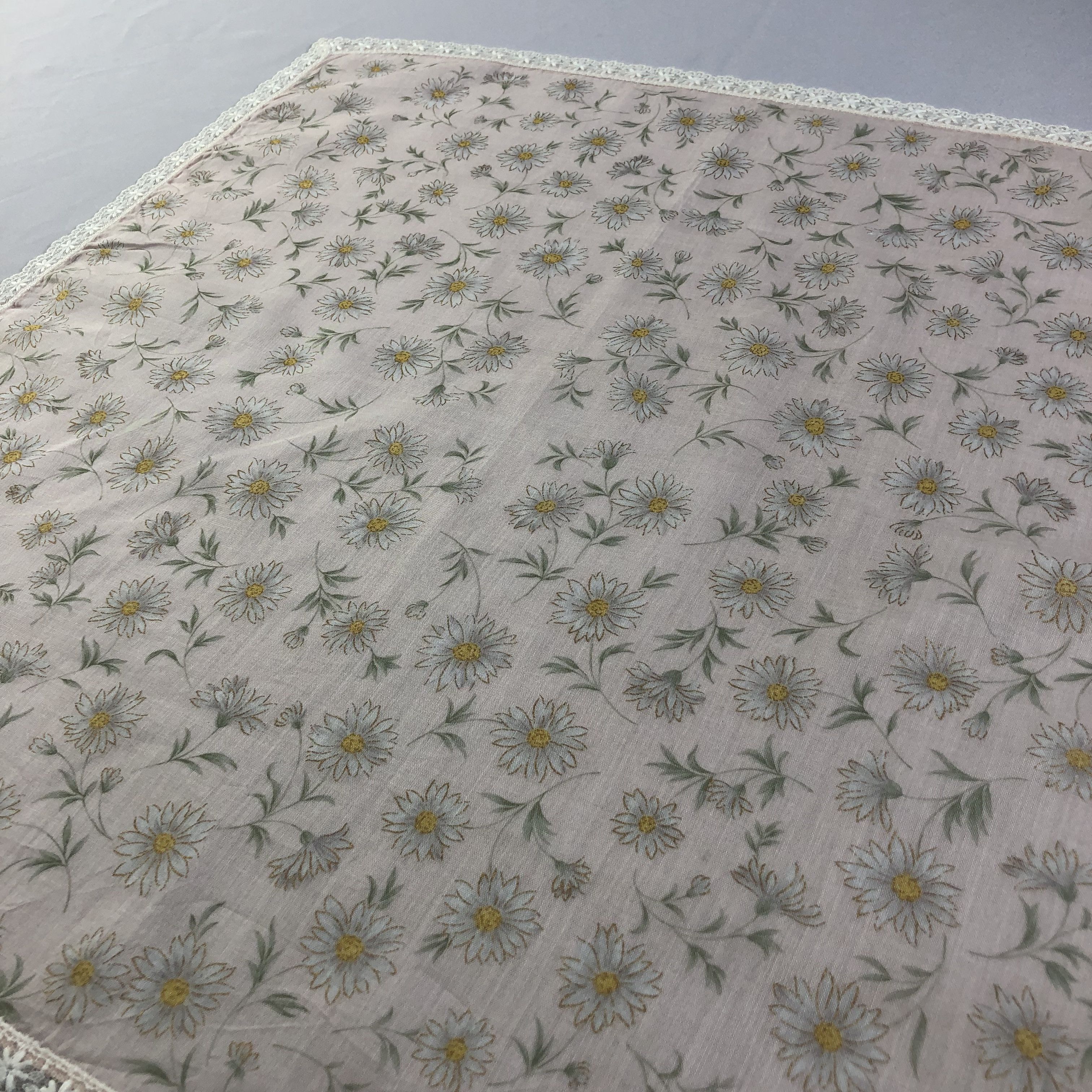 Nina Ricci Nina Ricci Laces Handkerchief Neckerchief Bandana H1597 Size ONE SIZE - 3 Thumbnail