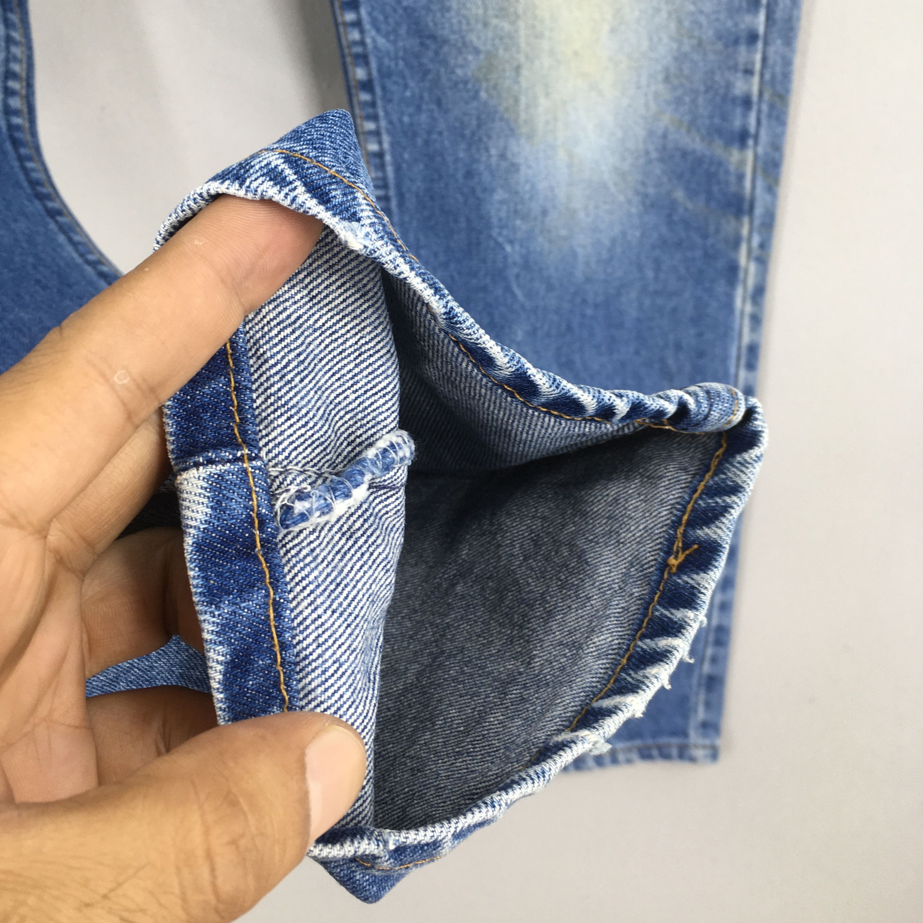 Size 34x29.5 Vintage 90s Levi's 505 Faded Blue Jeans