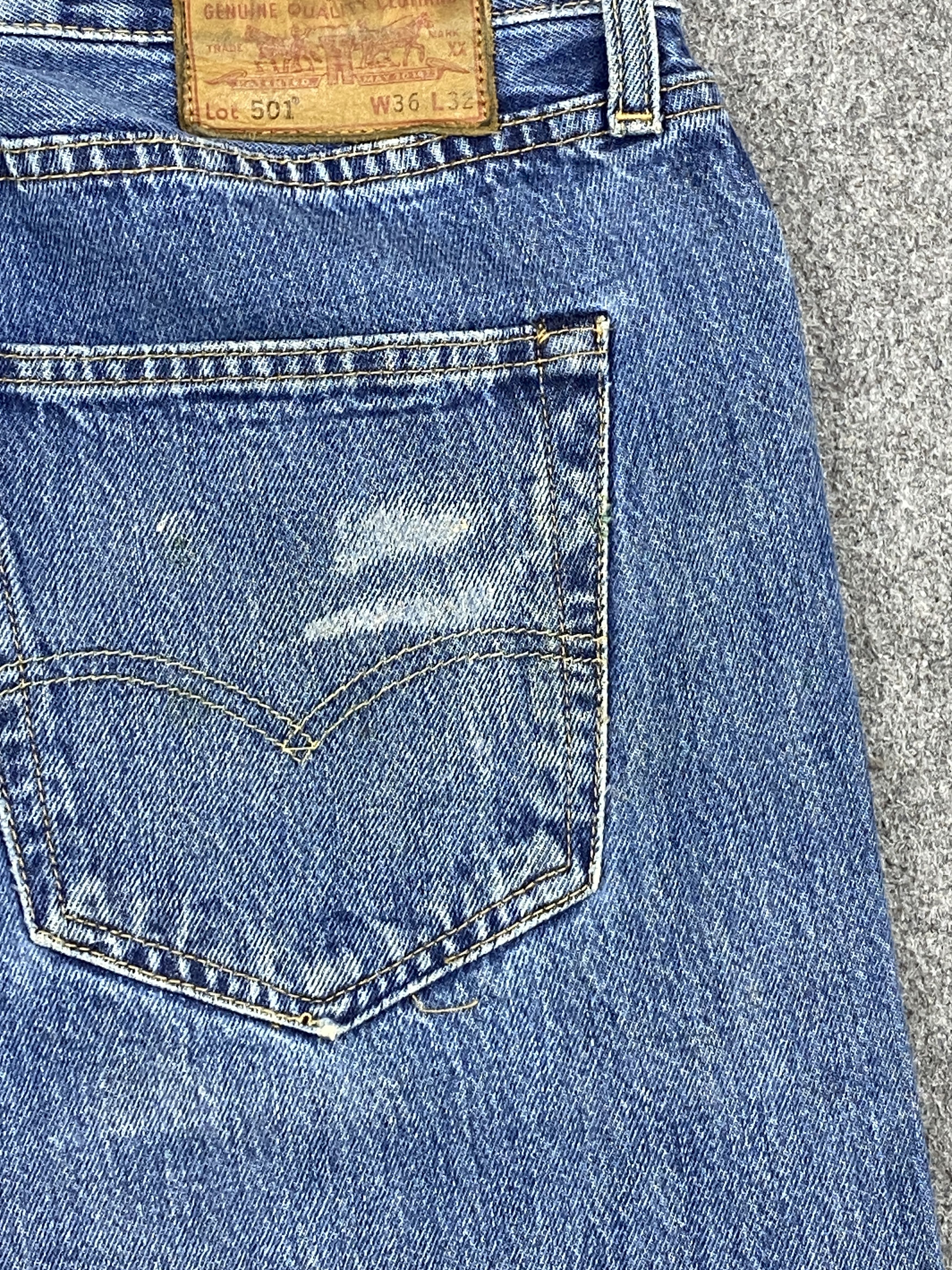 Levi's Blue Denim Vintage Levis 501 Jeans DP2801 Size US 39 - 20 Thumbnail