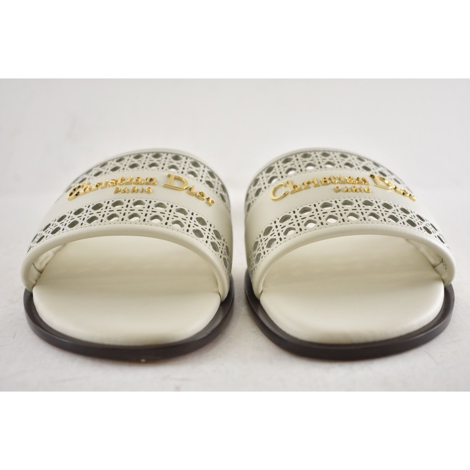 Dior Dior D-Lane Dway Micro Cannage Off White Leather Slide 39 Size US 8 / IT 38 - 10 Thumbnail