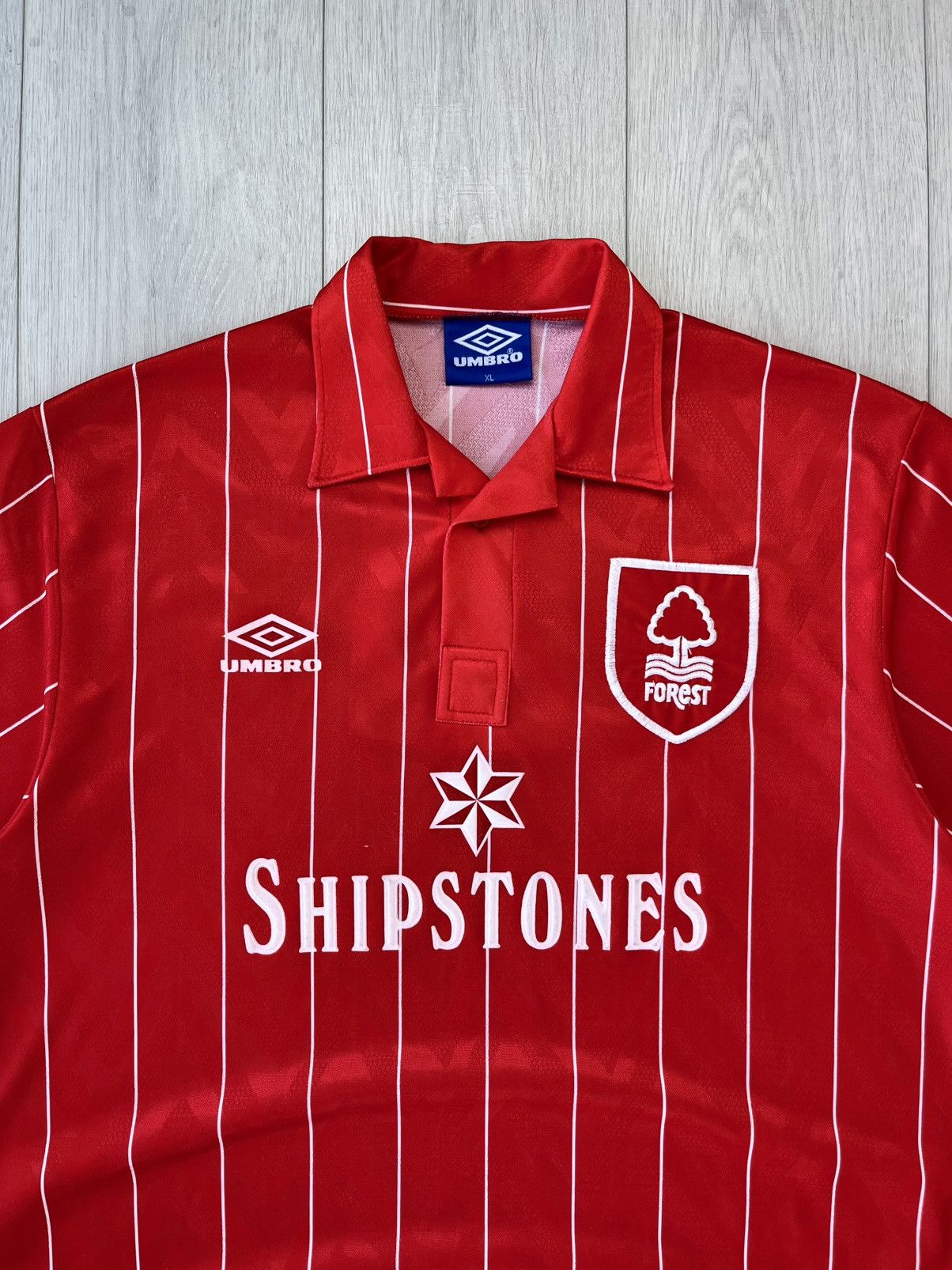 Umbro Vintage Nottingham Forest 1992 Home Retro Soccer Jersey 90s Size US XL / EU 56 / 4 - 2 Thumbnail
