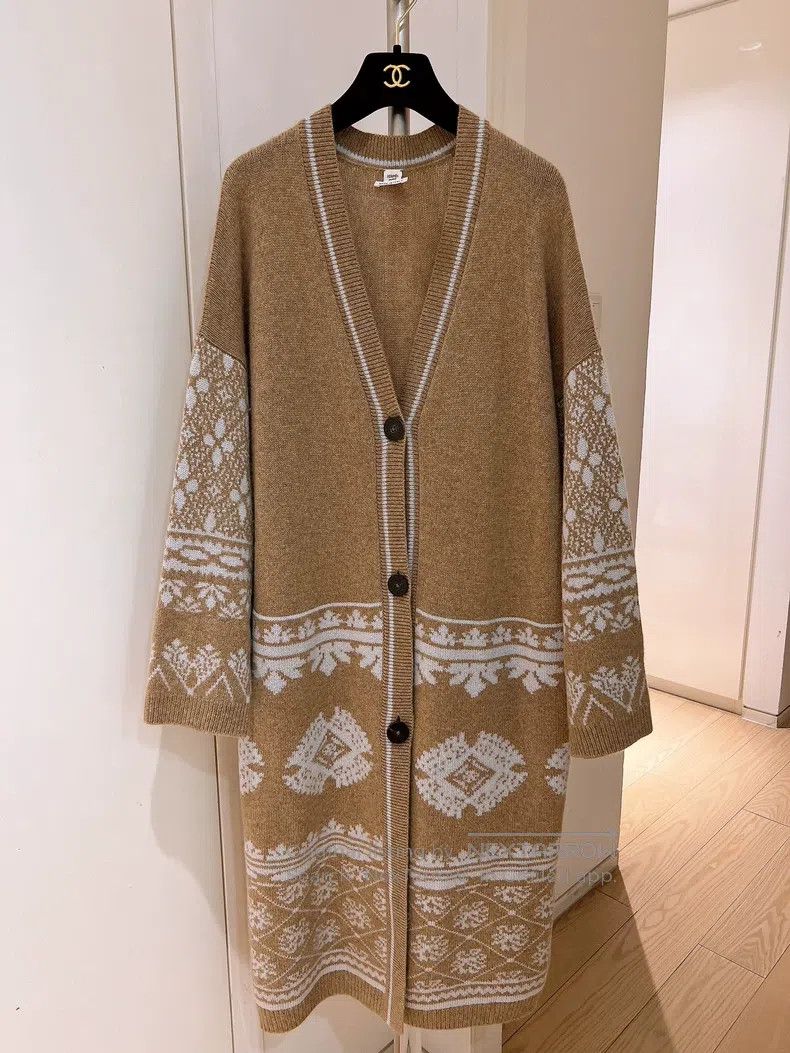 Hermes Hermes Camel Color Snowflake Cashmere Cardigan Size XXS / US 00 / IT 34 - 1 Thumbnail