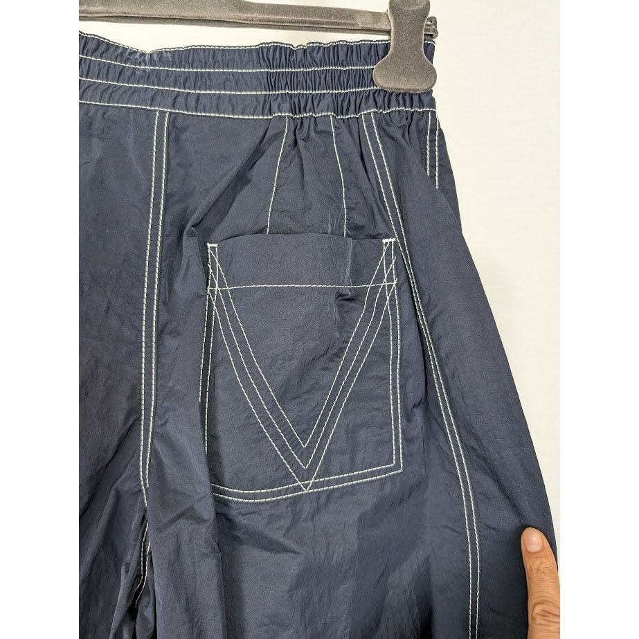 Bottega Veneta o1rshd1 Tech Nylon Trousers in Navy Size US 30 / EU 46 - 15 Thumbnail