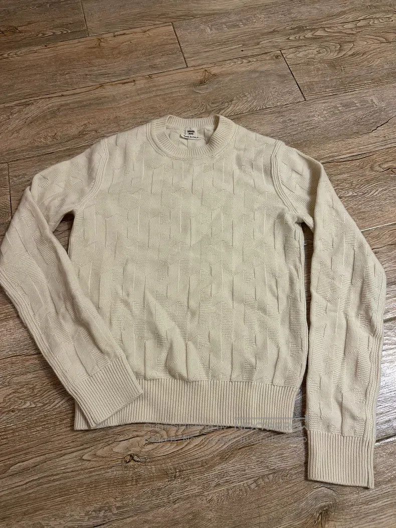 Hermes Women's white sweater 100% wool