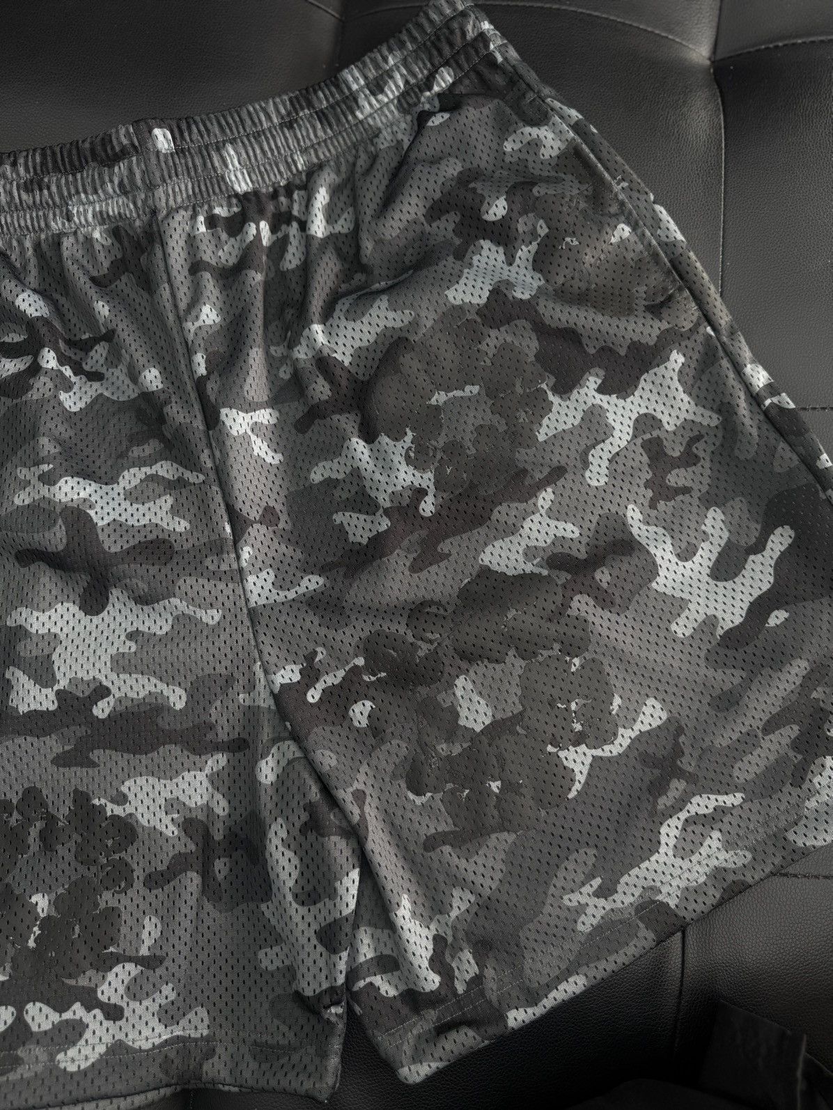 DENIM TEARS Denim Tears Mesh Summer Shorts Black Camo Size XXL (NEW) Size US 38 / EU 54 - 2 Thumbnail