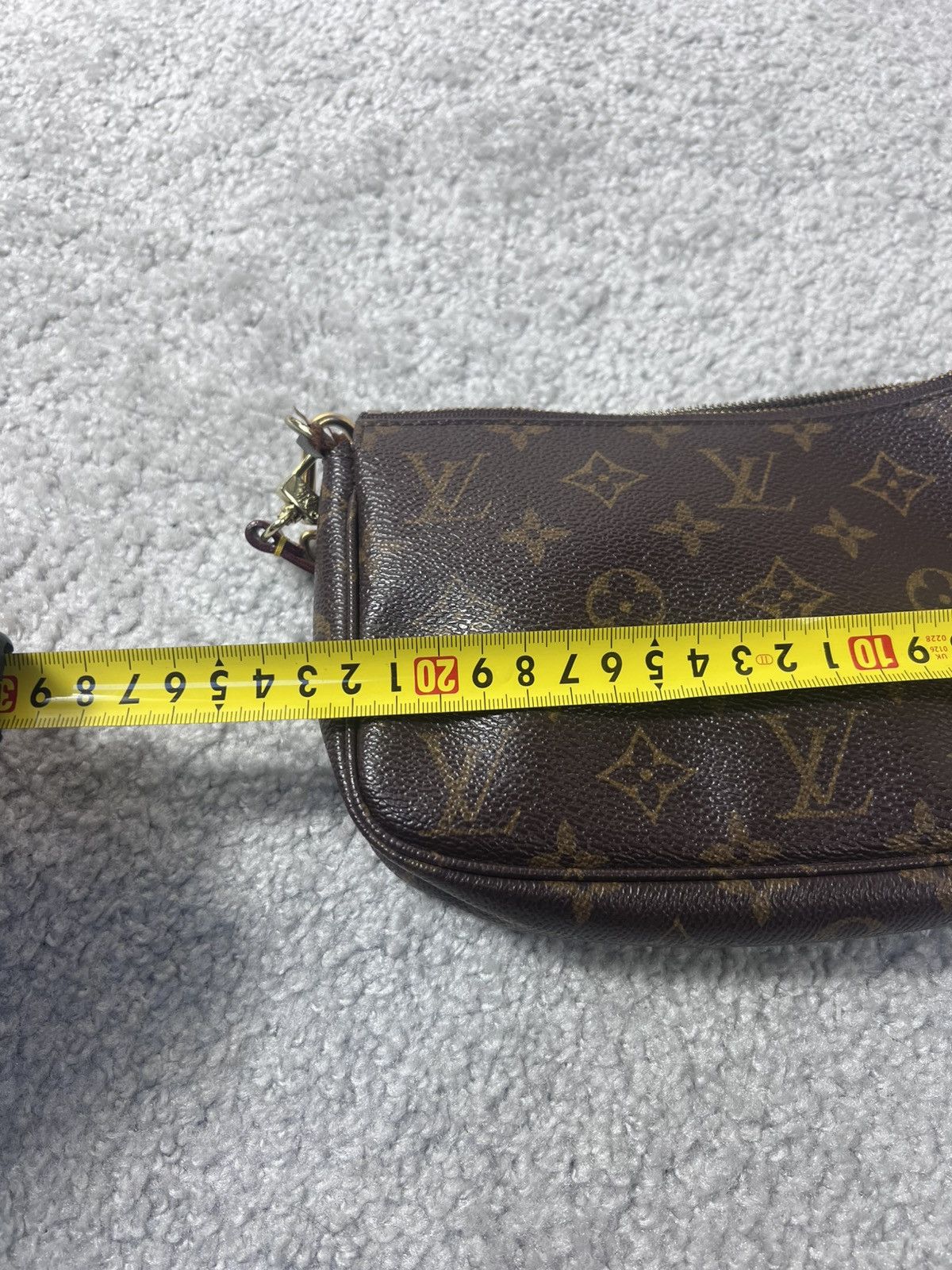 Louis Vuitton Louis Vuitton Pochette Handbag Size ONE SIZE - 11 Thumbnail