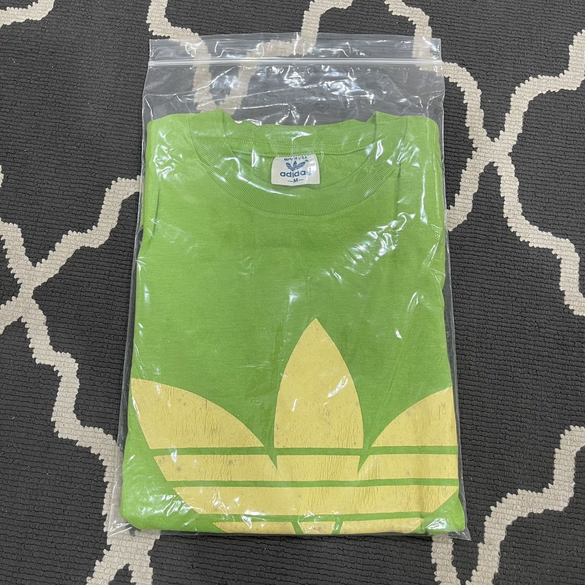 Adidas × Vintage Vintage 80s Adidas T-Shirt Size US M / EU 48-50 / 2 - 11 Thumbnail