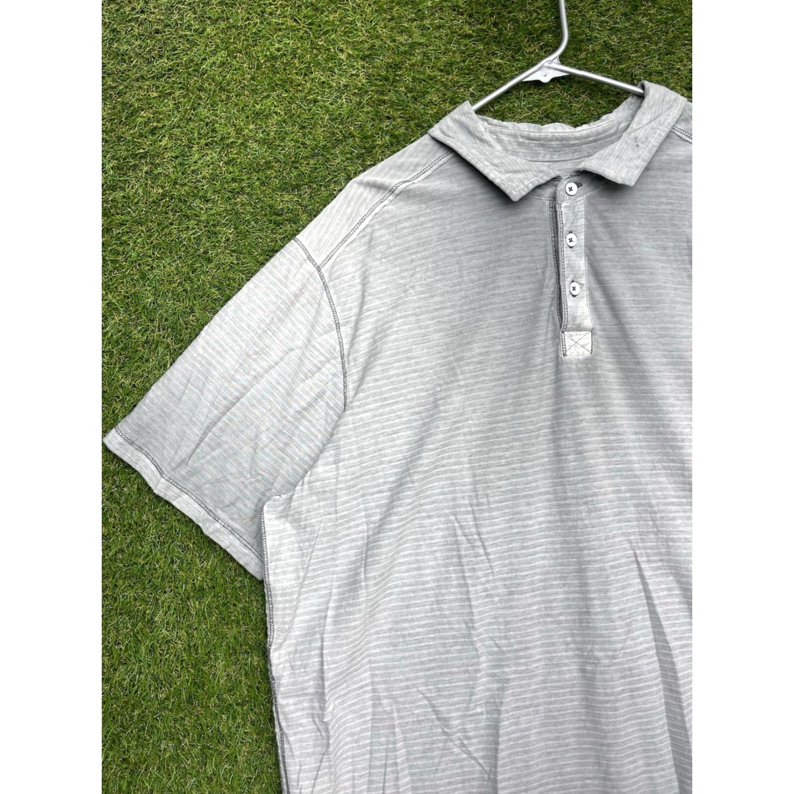 Tommy Bahama VINTAGE Tommy Bahama Polo Shirt Mens 1XLB Supima Gray Short Sleeve Pique Button Y2K Size US XL / EU 56 / 4 - 2 Thumbnail