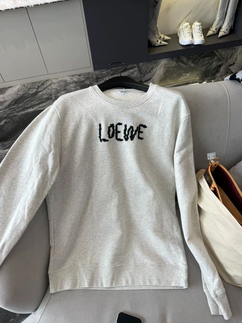 Loewe LOEWE Light gray classic embroidered logo round neck sweat Size M / US 6-8 / IT 42-44 - 1 Thumbnail