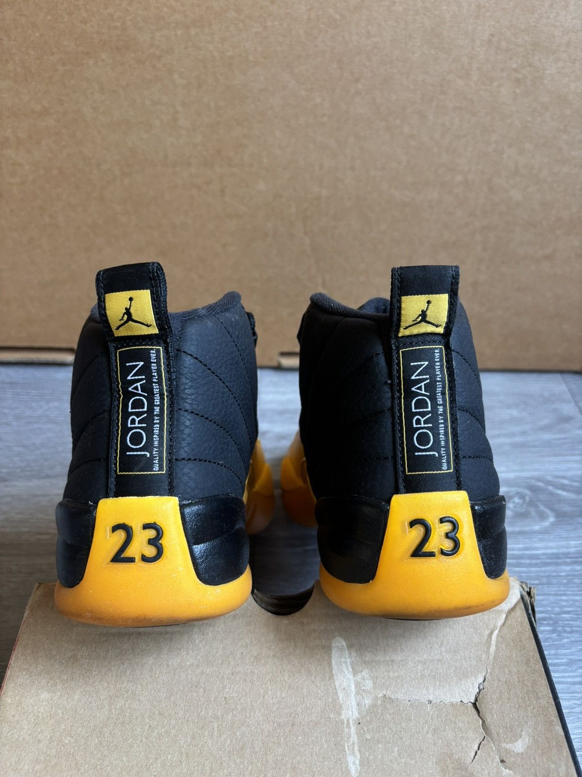 Jordan Brand Jordan 8 University Gold Size US 8 / EU 41 - 6 Thumbnail