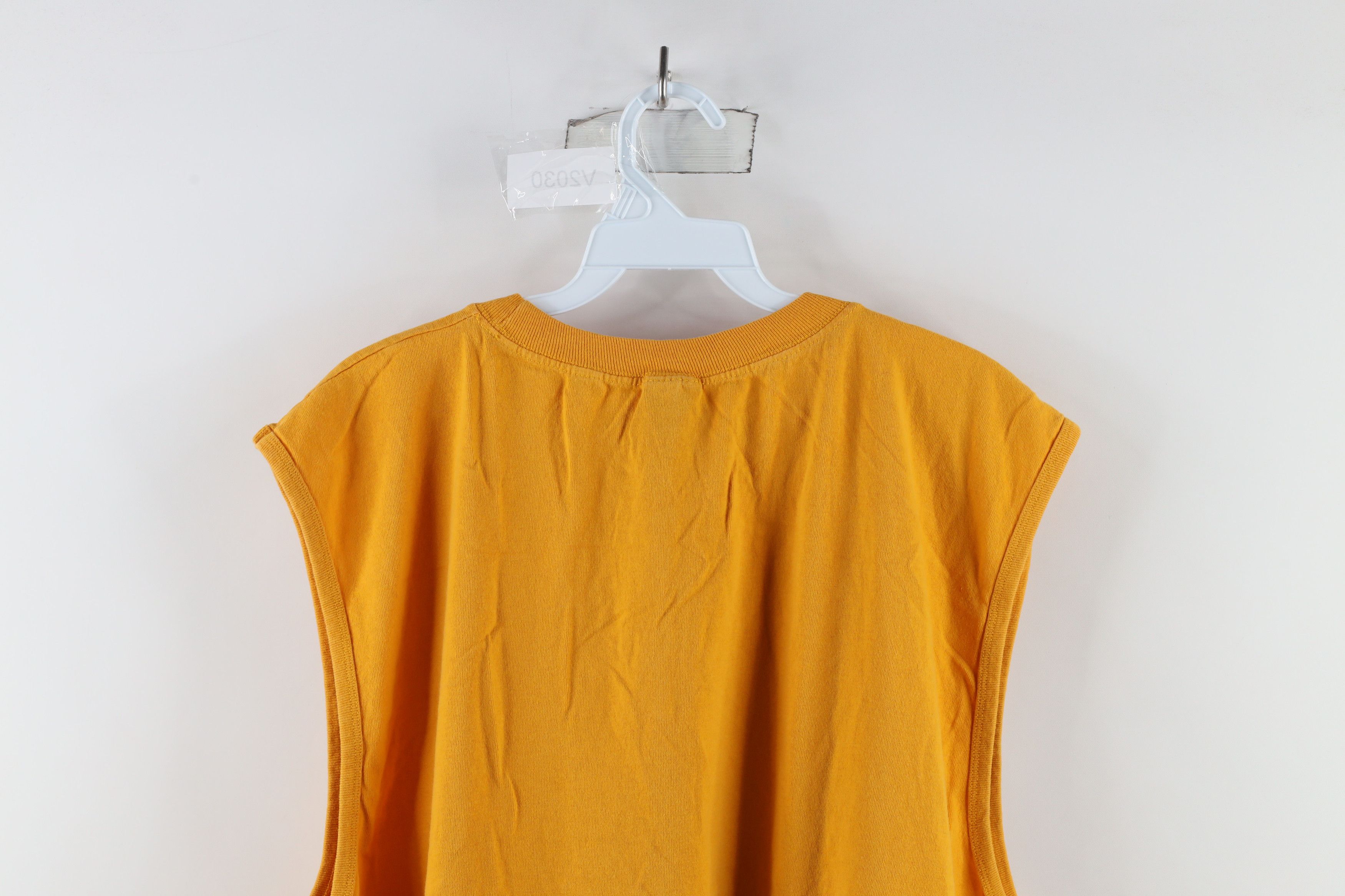 Vintage Vintage 90s Streetwear Sleeveless Muscle T-Shirt Yellow Size US XXL / EU 58 / 5 - 8 Thumbnail