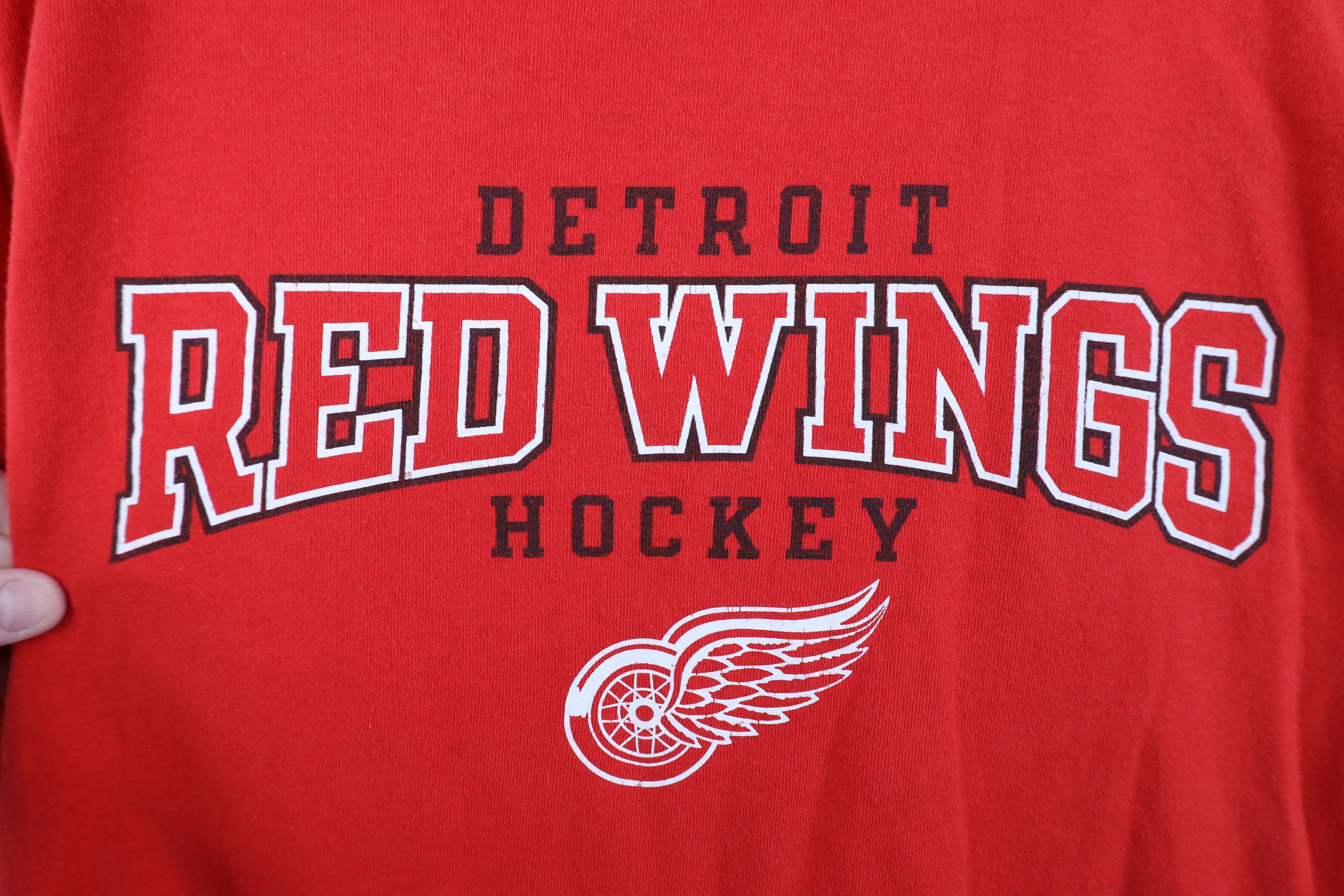 Vintage Vintage Y2K NHL Red Wings Hockey Long Sleeve T-Shirt Red Size US M / EU 48-50 / 2 - 4 Thumbnail