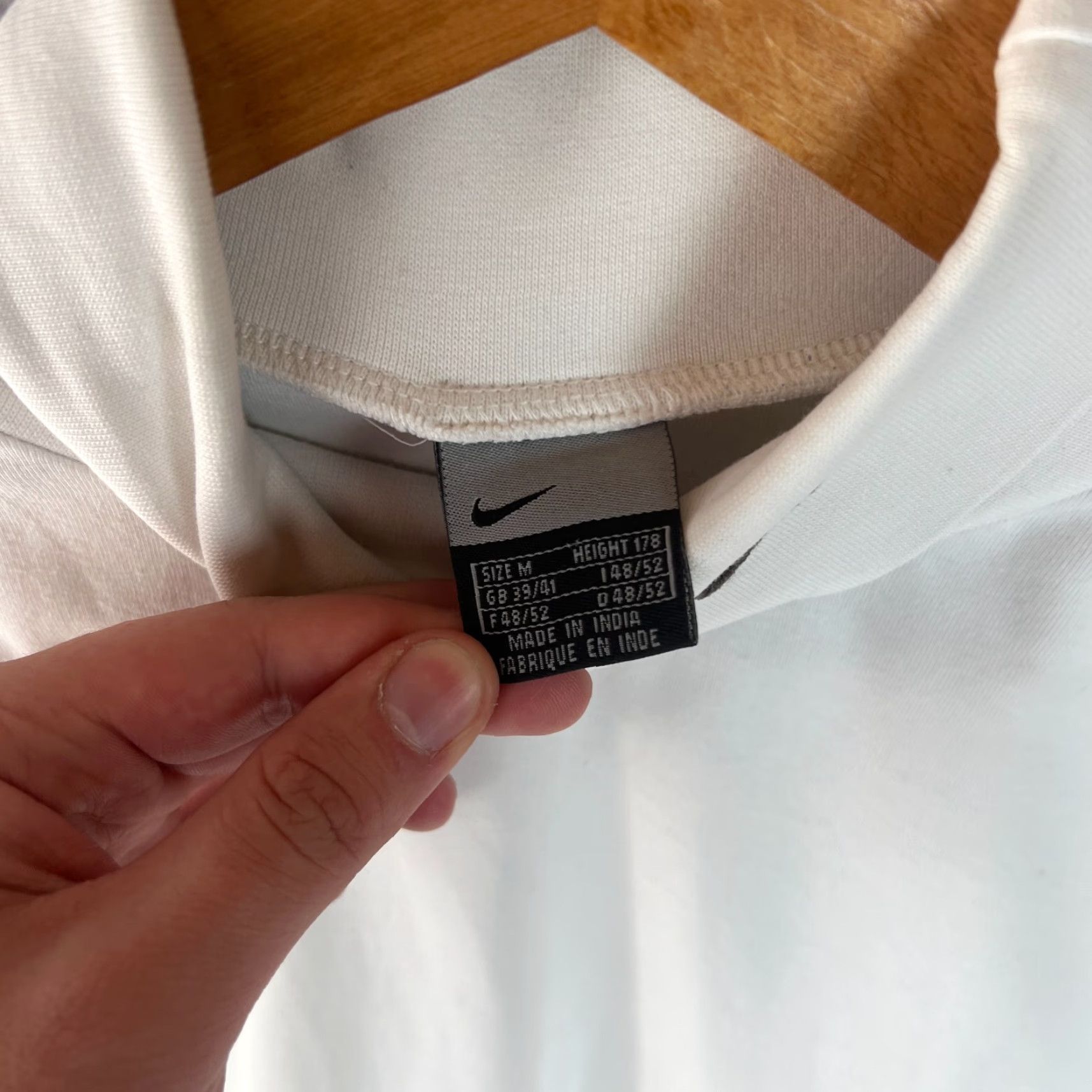 Nike Nike Men’s White VTG Pullover Turtleneck Sweatshirt Logo Swoosh M Bar? Size US M / EU 48-50 / 2 - 5 Thumbnail