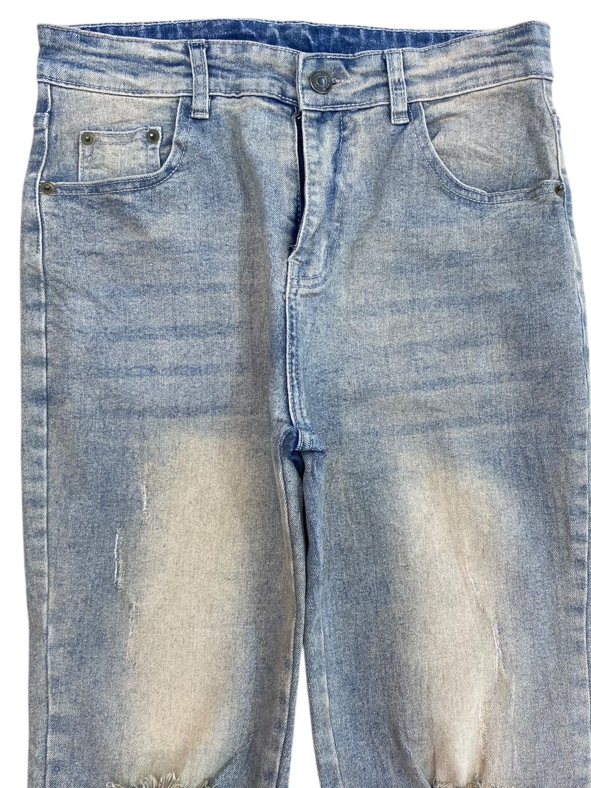 Japanese Brand Japanese Brand Mid Rise Ripped Style Zipper Jeans Size US 28 / EU 44 - 2 Thumbnail