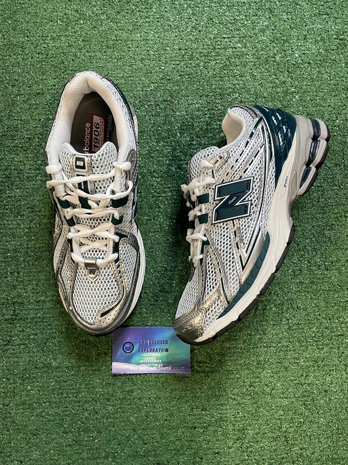 New Balance New Balance 1906R silver metallic deep ocean Size US 7 / EU 40 - 1 Thumbnail