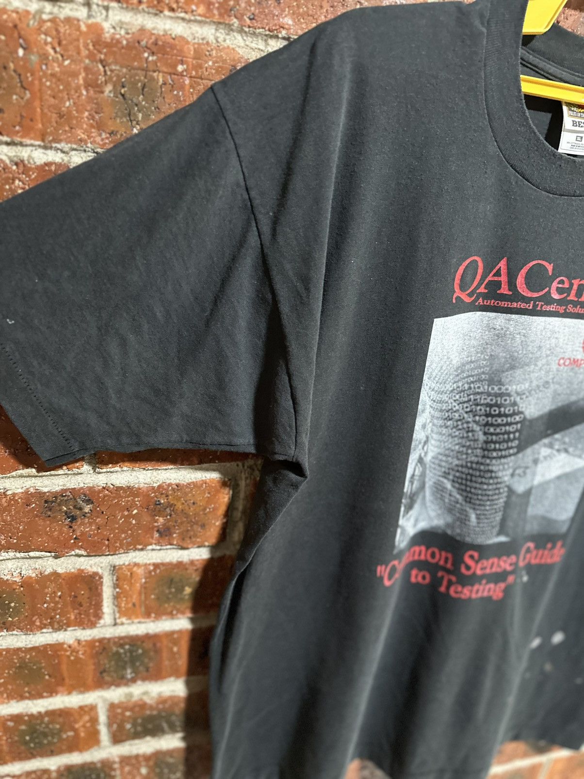 Sears Vintage QACenter Compuware Faded Tee Size US XL / EU 56 / 4 - 8 Thumbnail