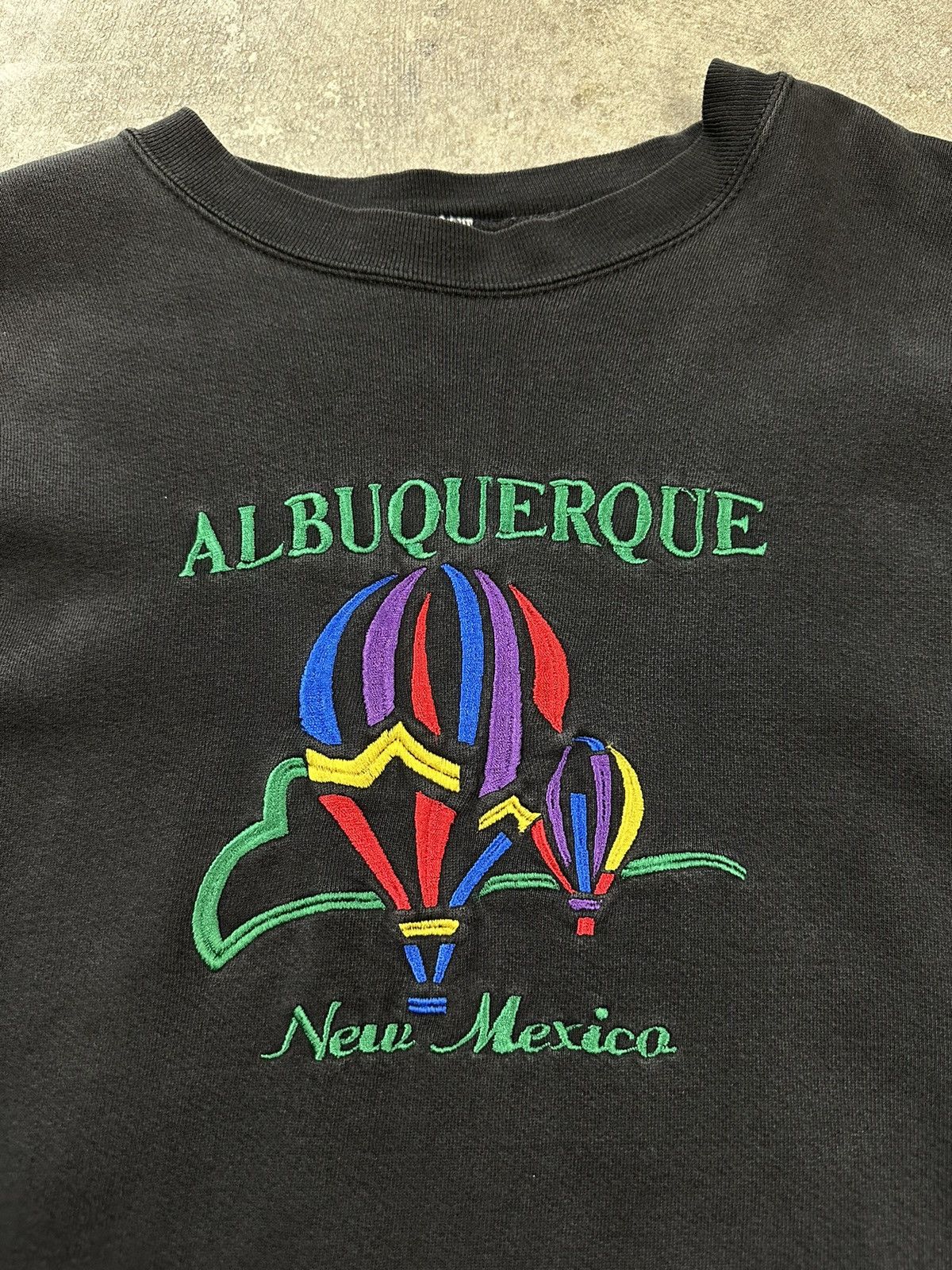 Vintage Vintage 90s Albuquerque New Mexico Sweatshirt Size US XL / EU 56 / 4 - 4 Thumbnail