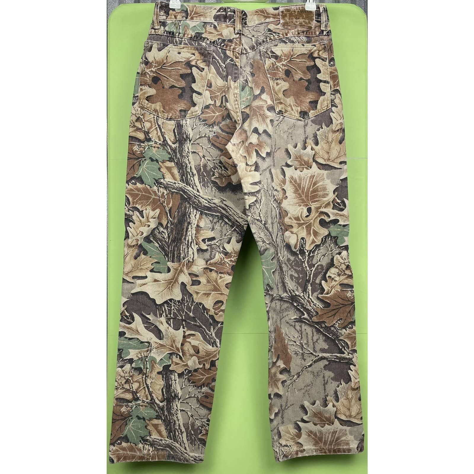 Vintage Wrangler Leaf Camo Denim Size US 28 / EU 44 - 2 Thumbnail