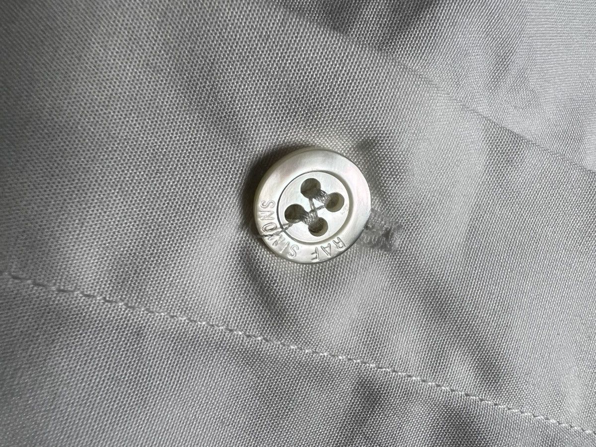 Raf Simons Raf Simons S/S 19 L/S With Pleats & Mesh Pierced Man Shirt Size US S / EU 44-46 / 1 - 6 Thumbnail