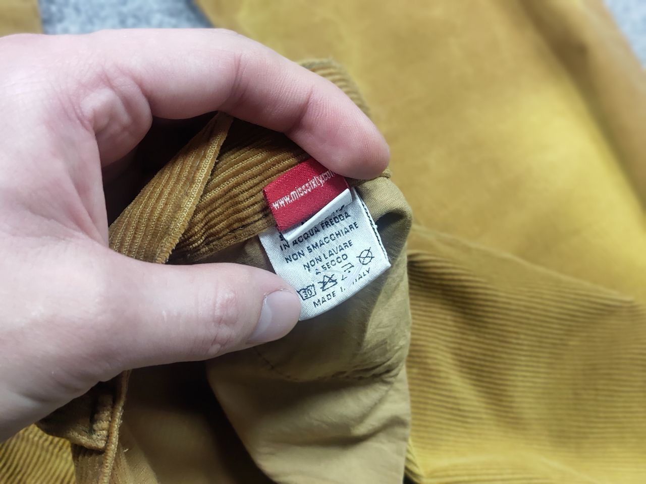 Miss Sixty Miss Sixty Rare Vtg Y2K low-rise flared Corduroy Pants jeans Size 29" - 20 Thumbnail