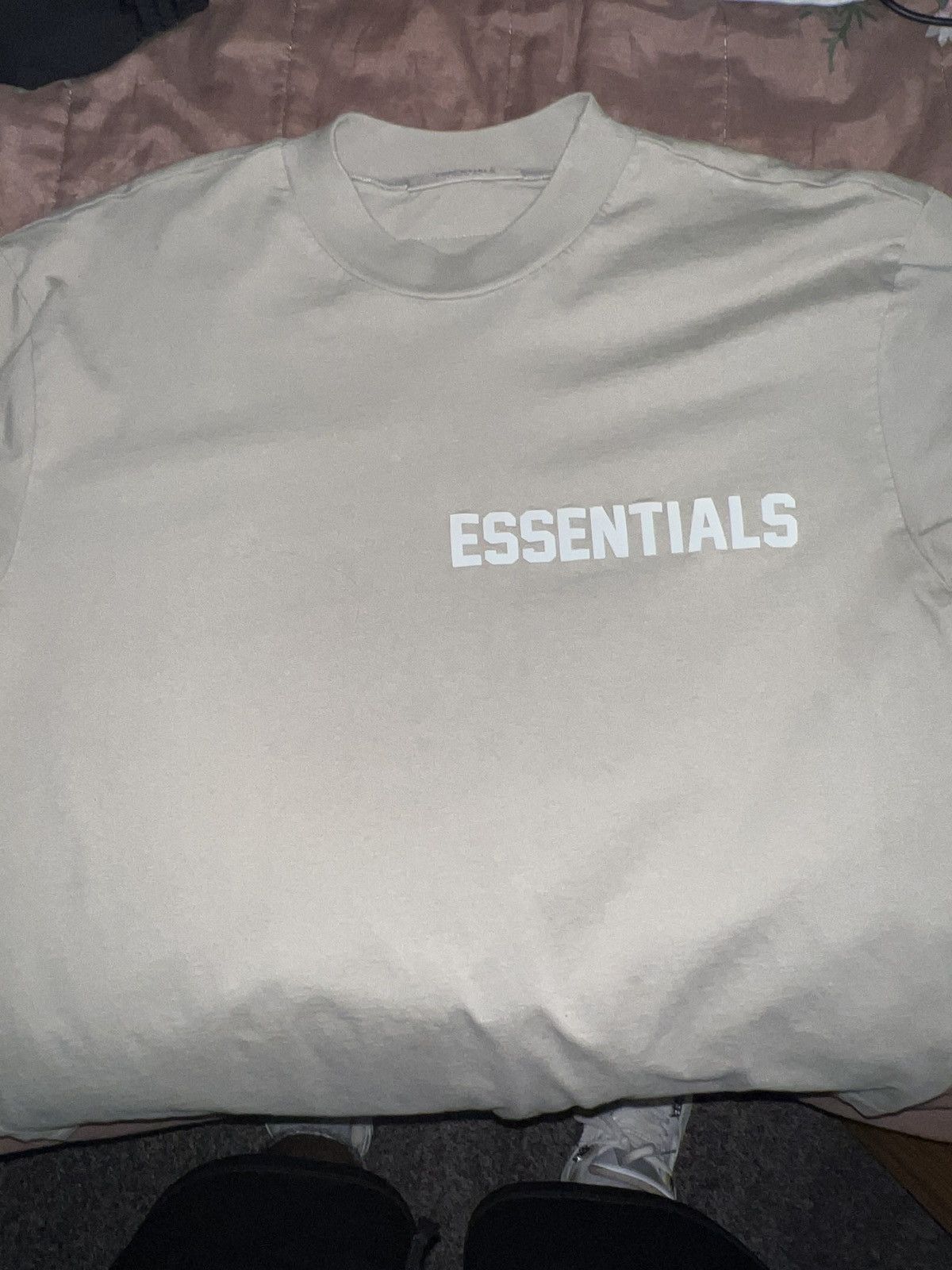 Fear of God FEAR OF GOD ESSENTIALS Smoky Grey (Size Medium) Size US M / EU 48-50 / 2 - 4 Thumbnail