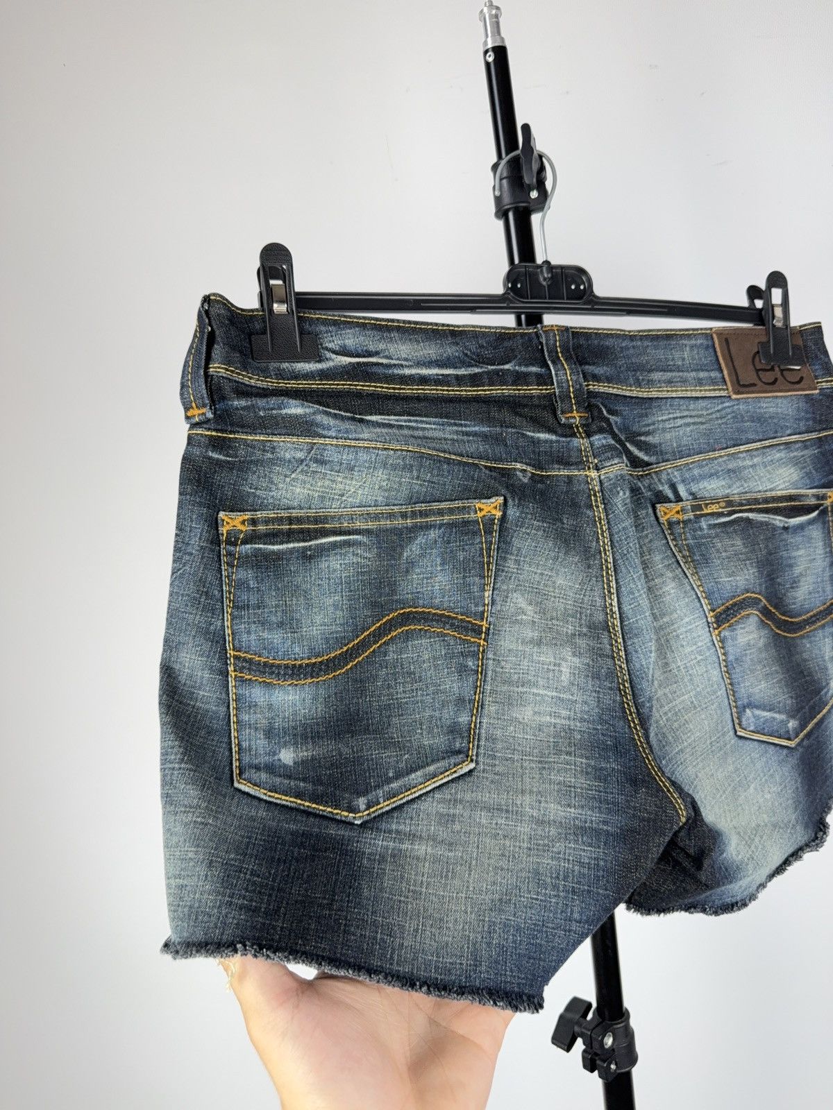 Lee Vintage 00s Lee Cowgirl Wester Denim Shorts Retro Y2K Size 32" / US 10 / IT 46 - 5 Thumbnail