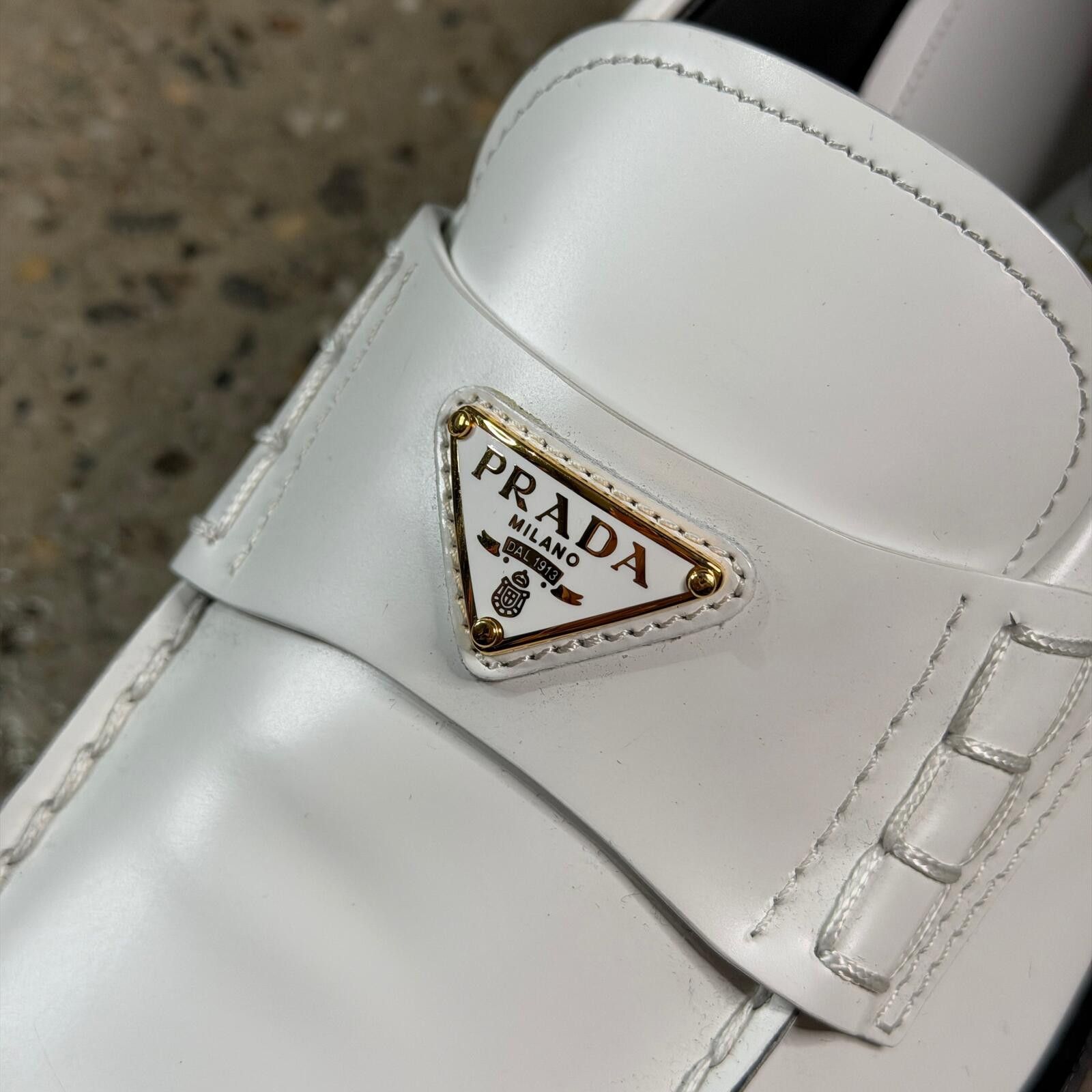 Prada Prada Leather Loafers Size US 9 / EU 42 - 5 Thumbnail