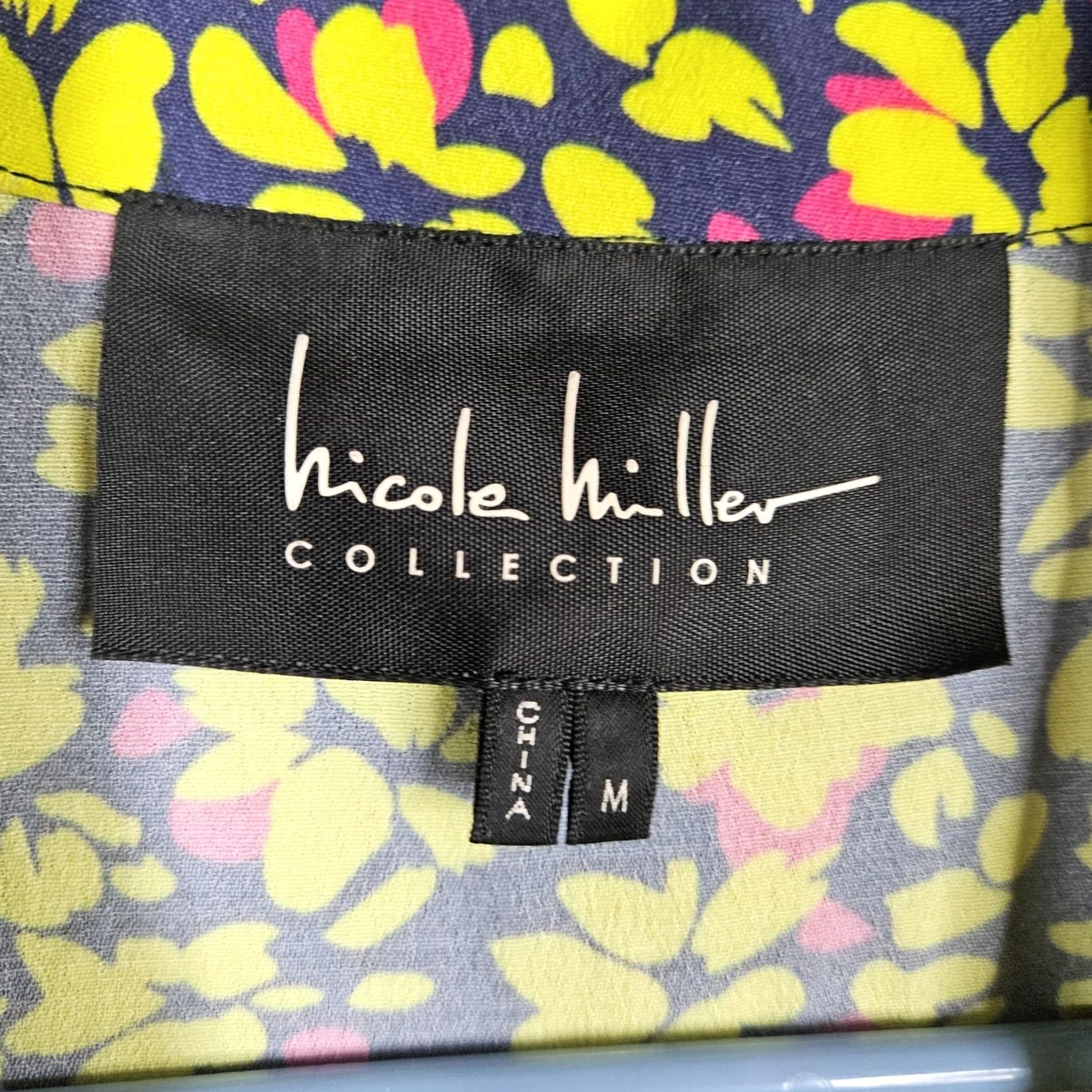 Nicole Miller Nicole Miller Women's Button Up Short Sleeve Painted Primrose Dress Size M Color Multicolor Size 32" / US 10 / IT 46 - 6 Thumbnail
