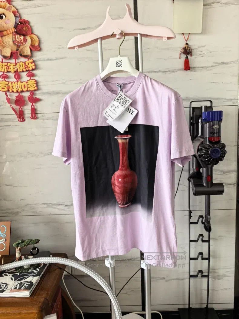 Loewe Loewe Short-sleeved unisex top, with a logo on the back Size XS / US 0-2 / IT 36-38 - 1 Thumbnail