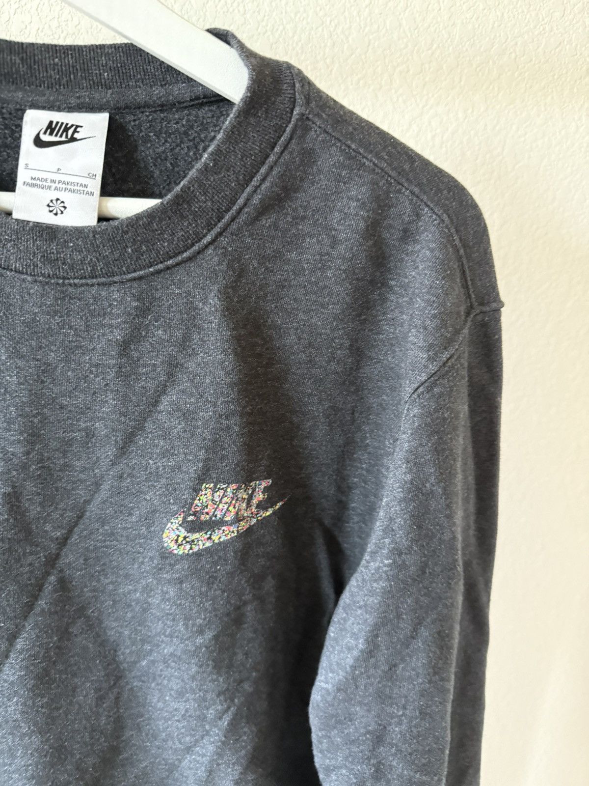 Nike Graffiti Logo Crewneck Sweatshirt 🔥 Size US S / EU 44-46 / 1 - 3 Thumbnail