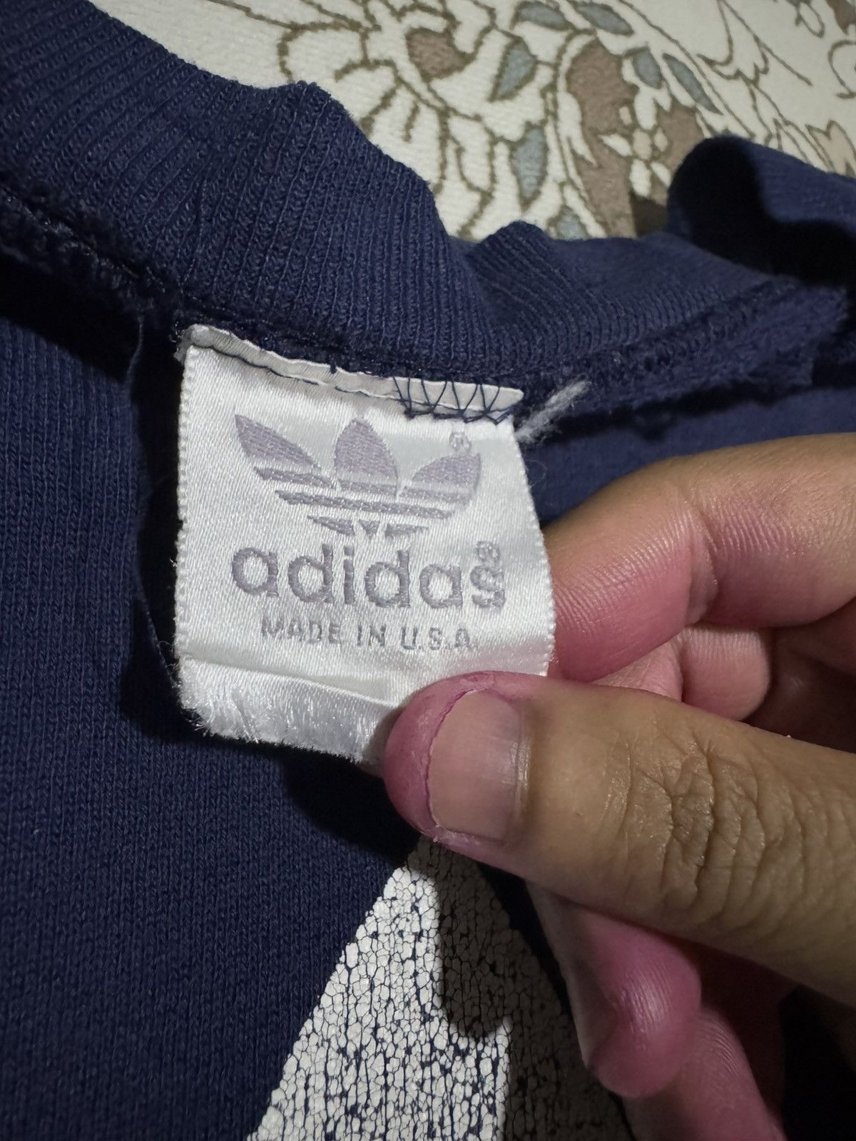 Adidas × Vintage 🇺🇸 Vtg 80’s Adidas Big Logo Printed L/S Shirt Size US L / EU 52-54 / 3 - 4 Thumbnail