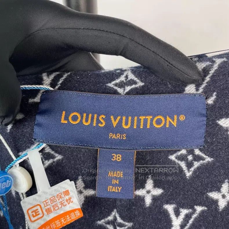 Louis Vuitton Louis Vuitton Dark blue floral print printed thin leather Size XS / US 0-2 / IT 36-38 - 6 Thumbnail