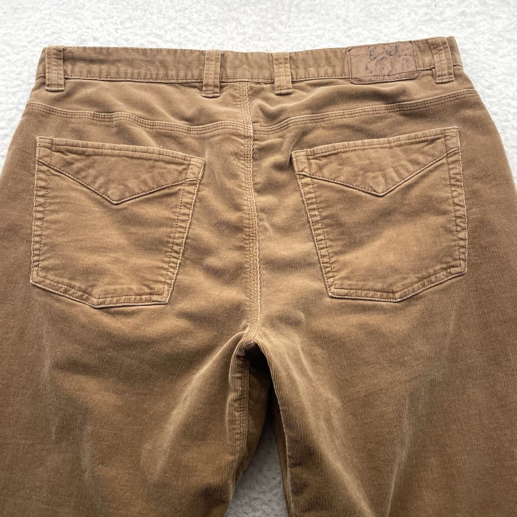 Mountain Khakis Mountain Khakis Pants Mens 38x30 Brown Corduroy 5 Pocket Hiking Outdoor Stretch Size US 38 / EU 54 - 6 Thumbnail
