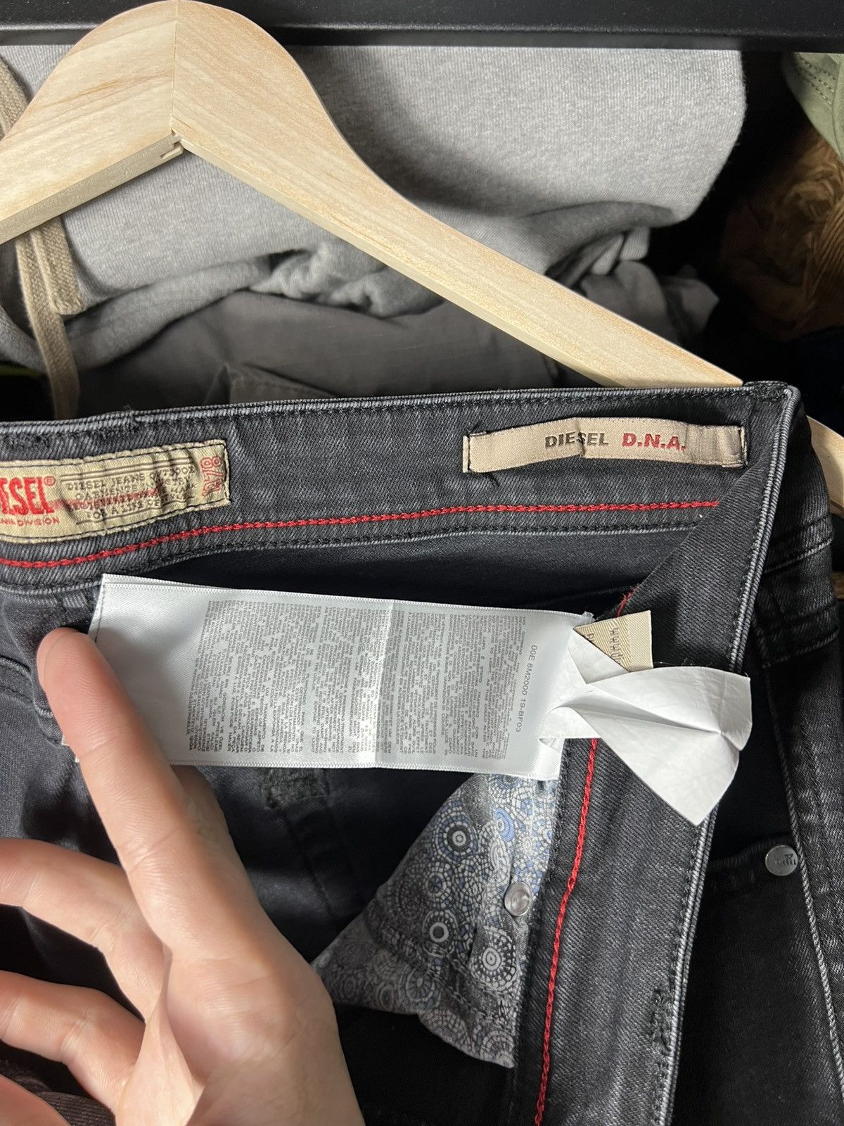 Diesel 👖 Diesel Denim Division Vintage Distressed Slim Jeans Size US 33 - 18 Thumbnail