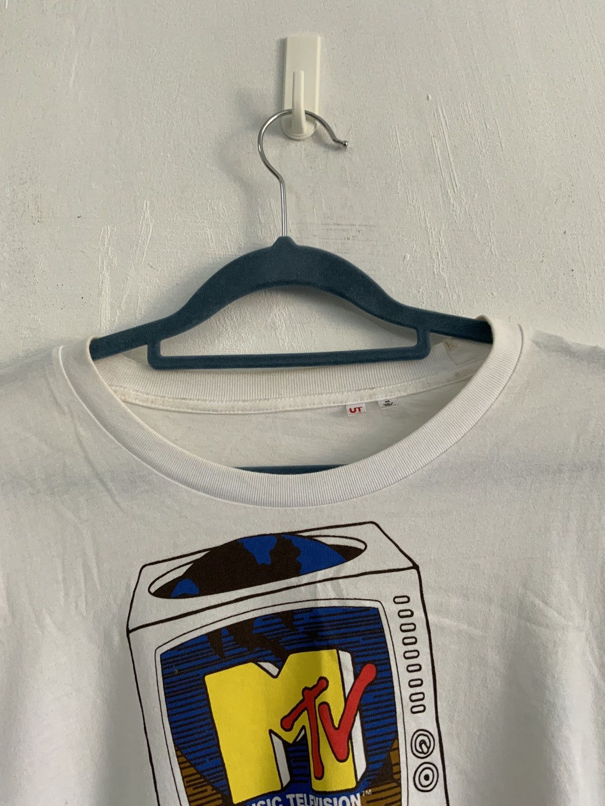 Mtv MTV Uniqlo Tee Size US M / EU 48-50 / 2 - 6 Thumbnail