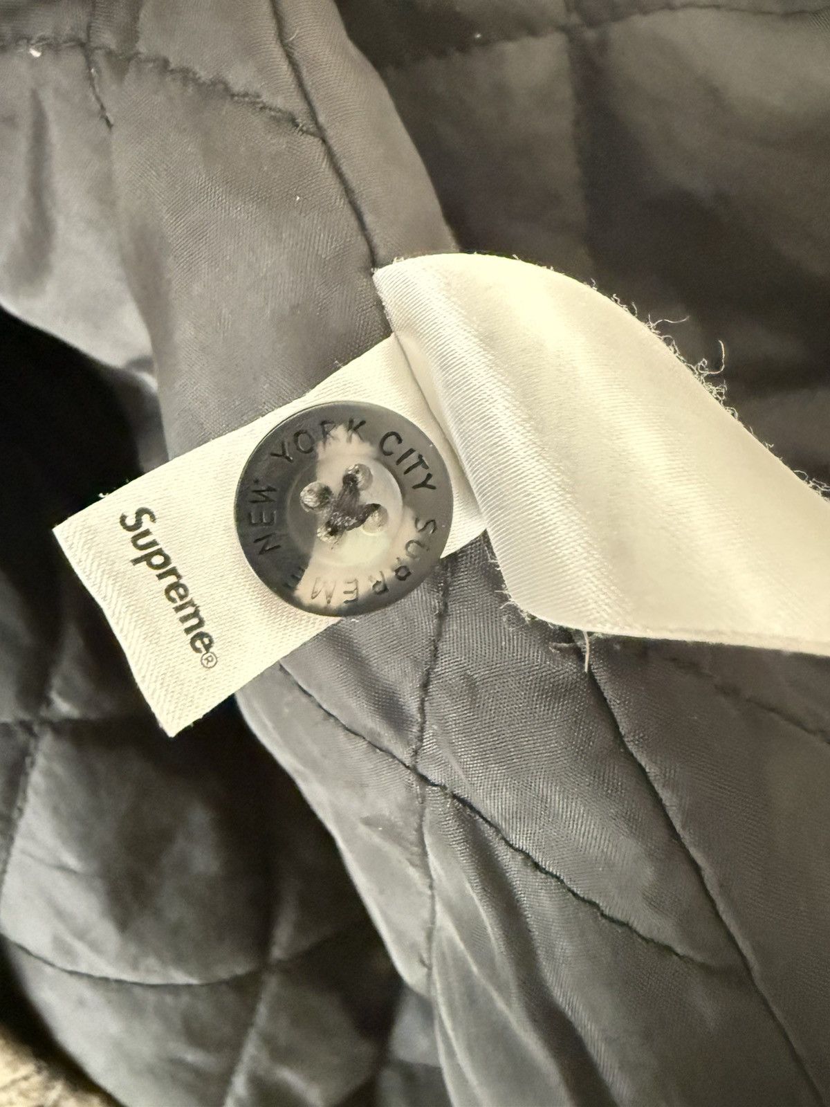 Supreme Supreme realtree quilted button up size Large Size US L / EU 52-54 / 3 - 6 Thumbnail